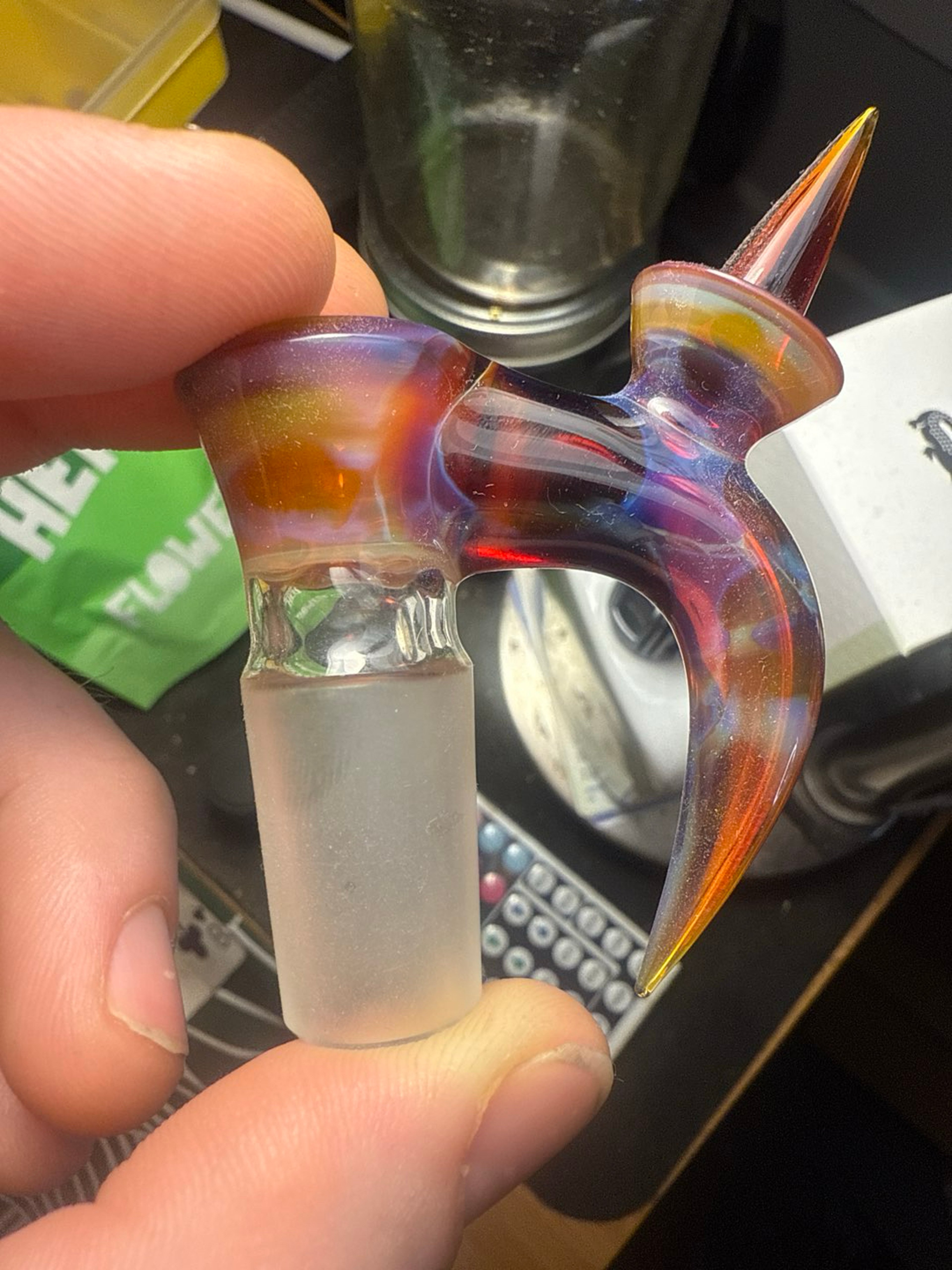 Preview pic of Pgladin Amber Purple Signature Slide