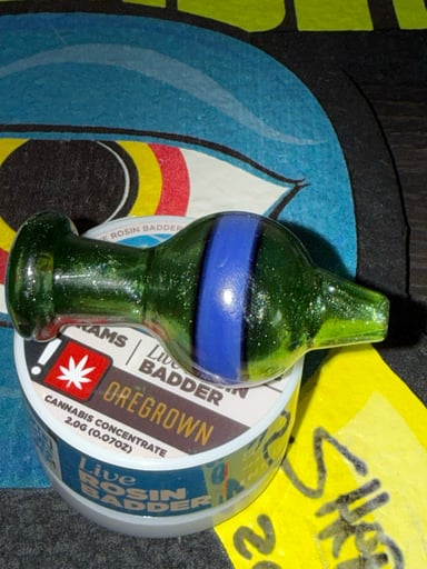 Preview pic of Zen Glass Bubble Cap