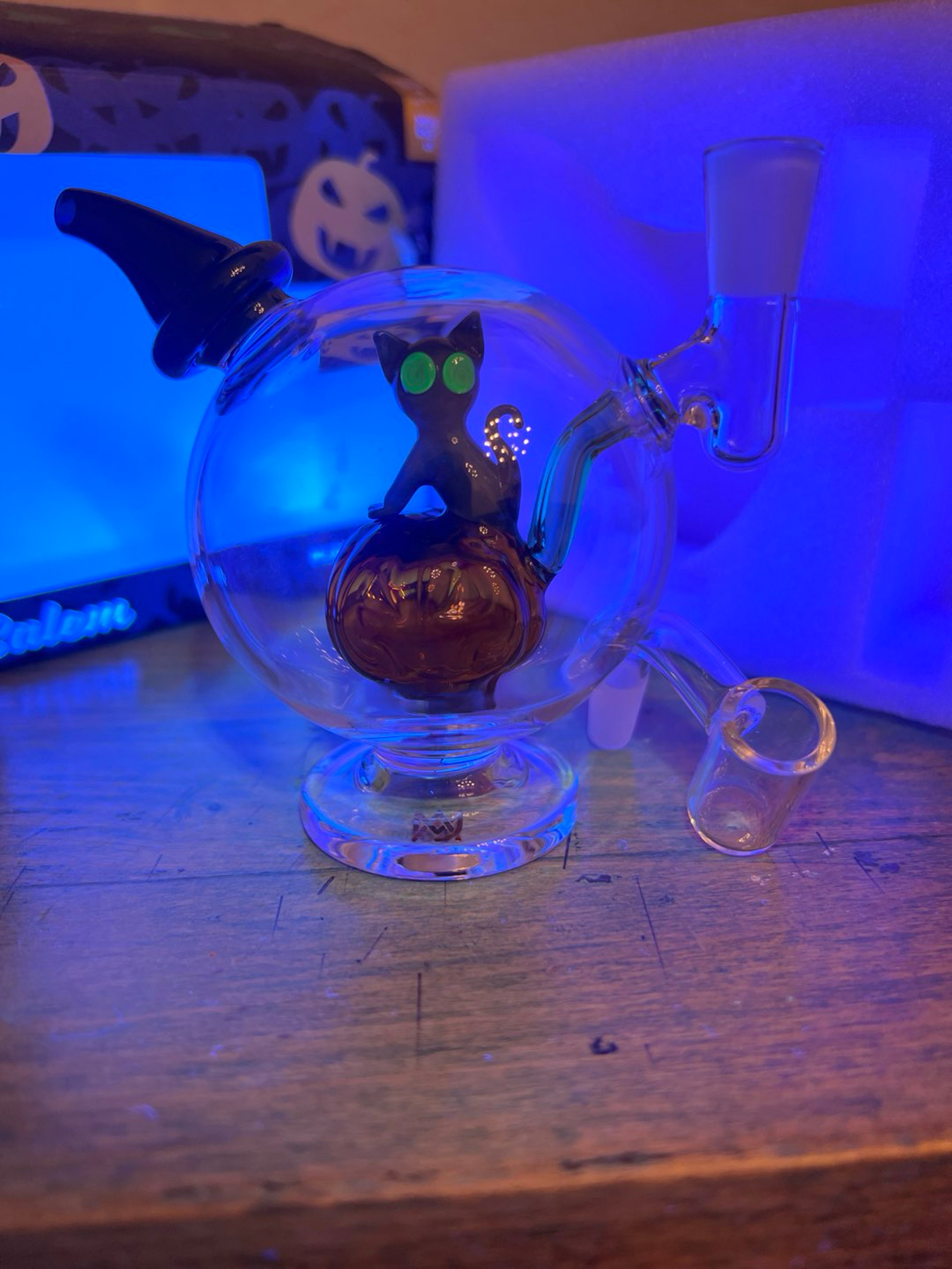 Preview pic of MJ Arsenal - Salem Mini Dab Rig