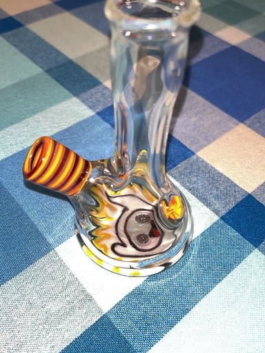 Preview pic of Adventure Time - Brand New American Glass missing downstem