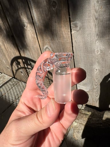 Preview pic of Black White and Poppy bowtie Slide 18mm 4 hole