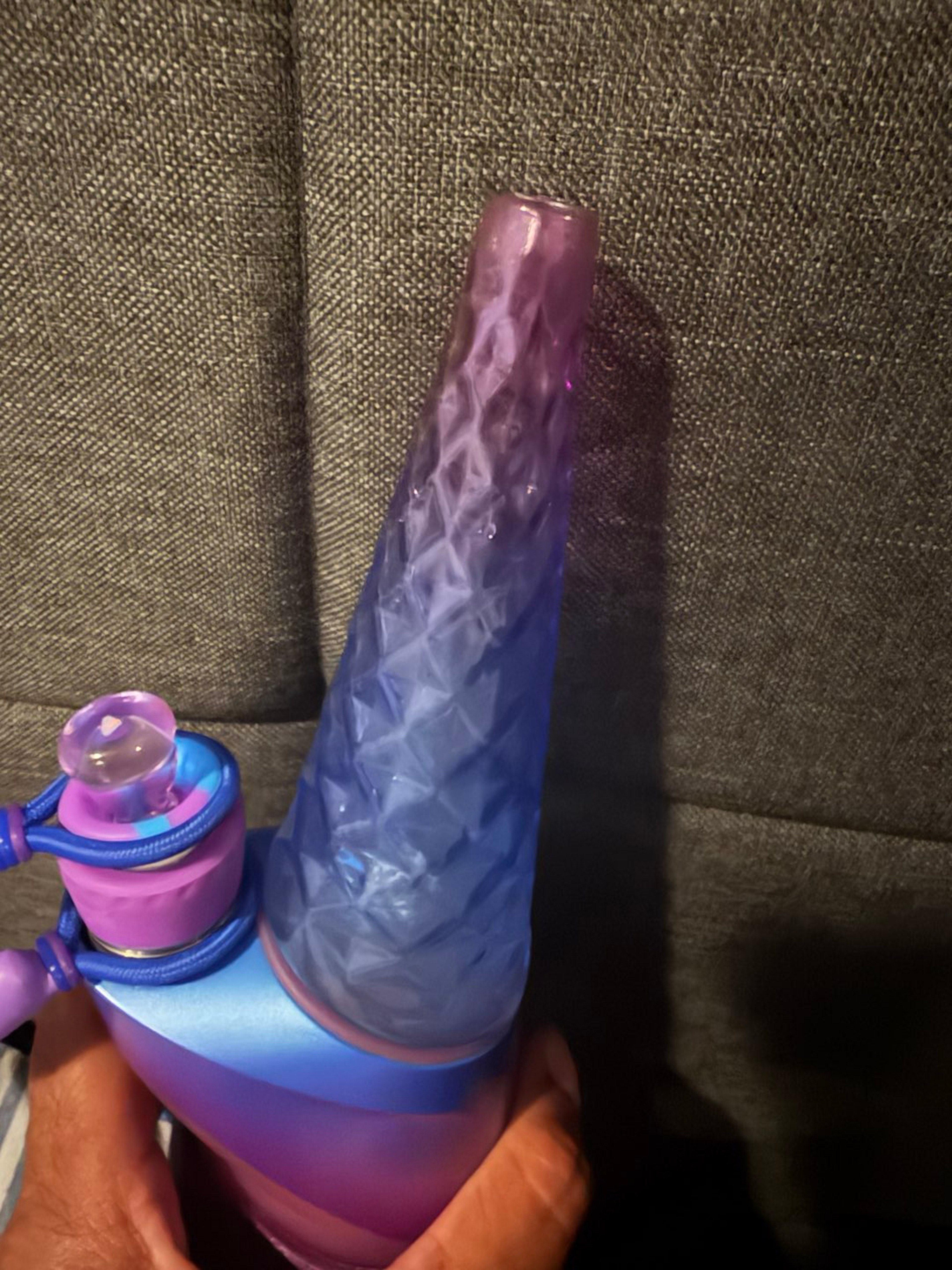Preview pic of Puffco peak Indiglow glass