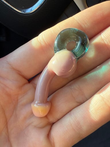 Preview pic of CloudedGlass Penis Pendy