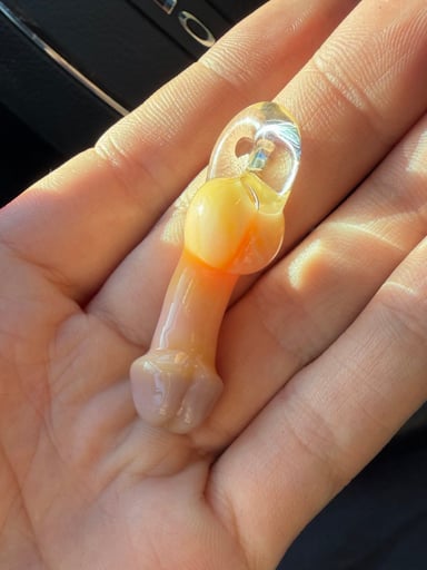 Preview pic of Cute CloudedGlass Penis Pendy