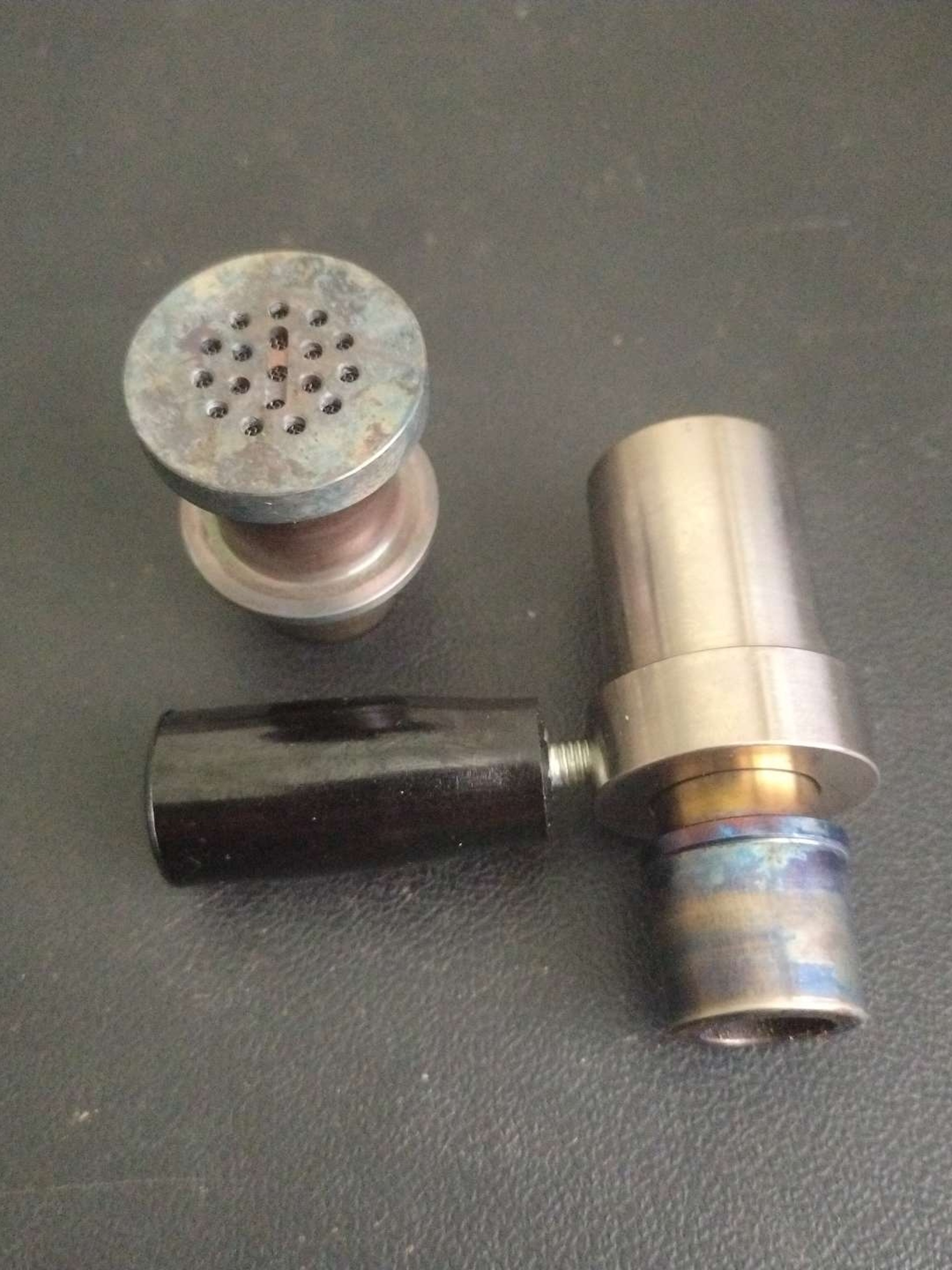 Preview pic of Grade 2 Titanium Ball Vaporizer Inserts and Bowl