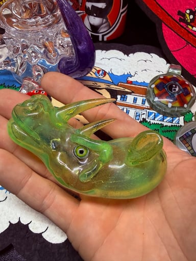 Preview pic of Rush glass CFL sunset slyme rhino pendant