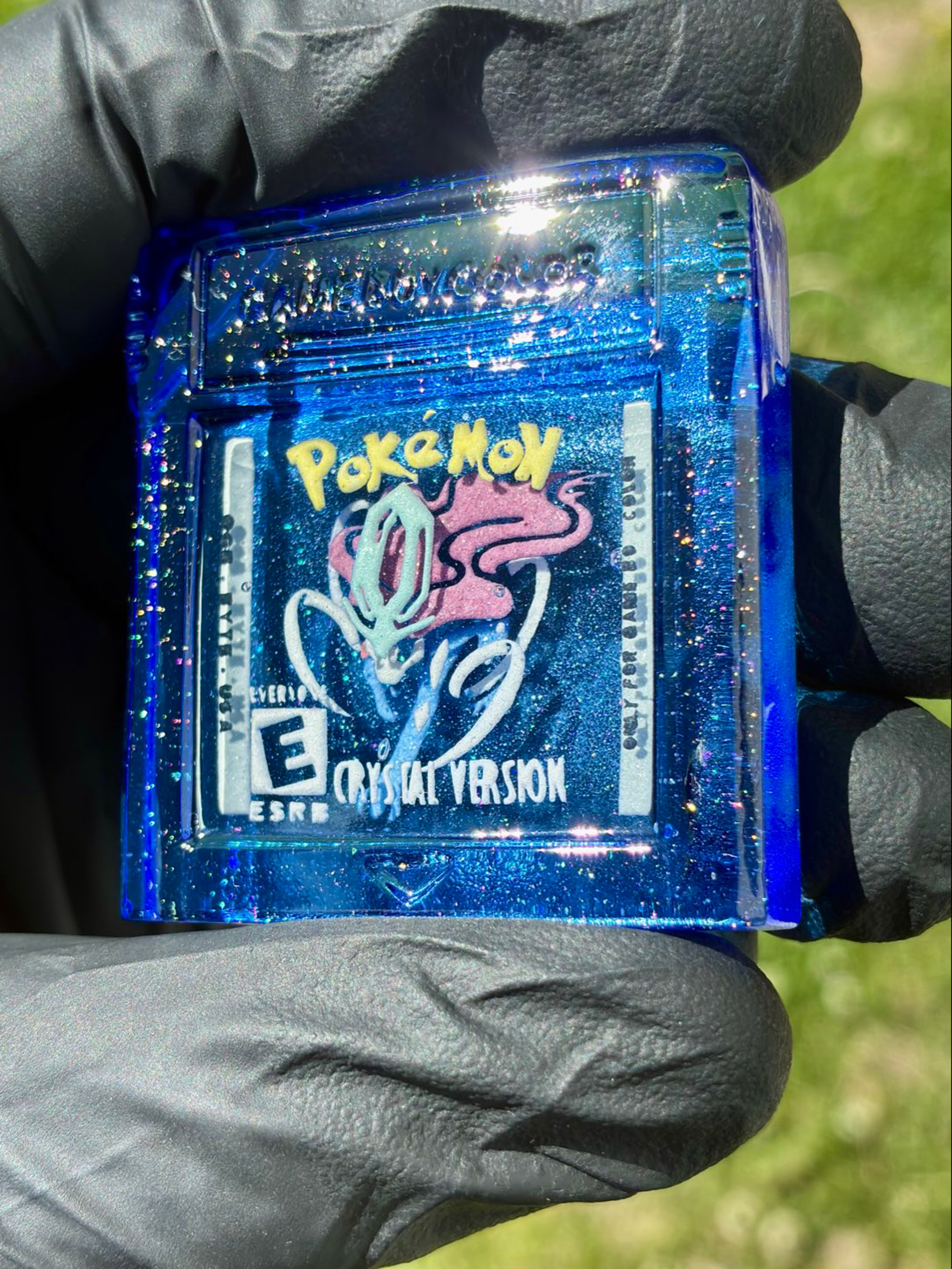 Preview pic of Pokemon crystal cartridge pendant UV