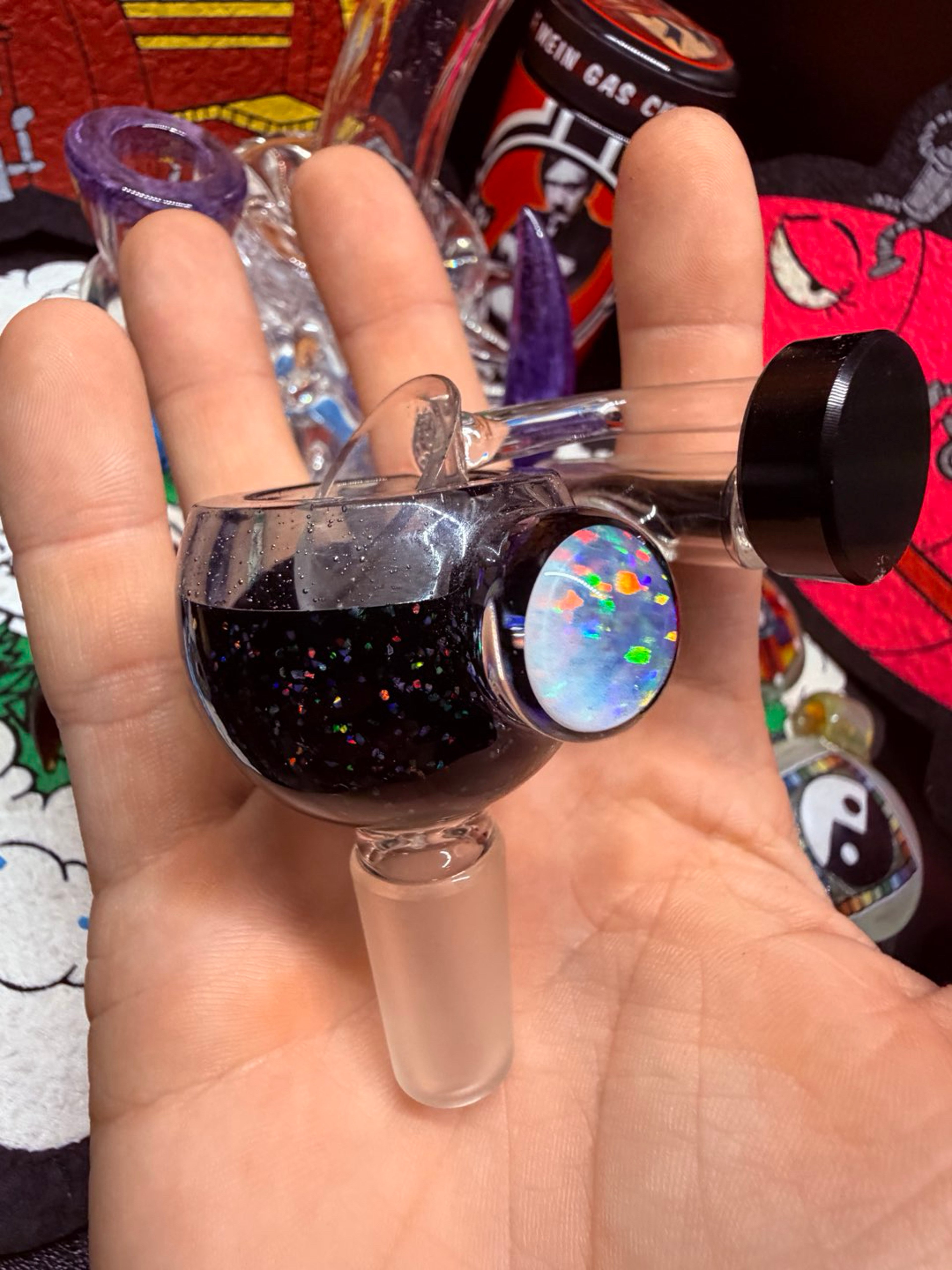 Preview pic of Unlmtdglass swing bucket and cap with opals
