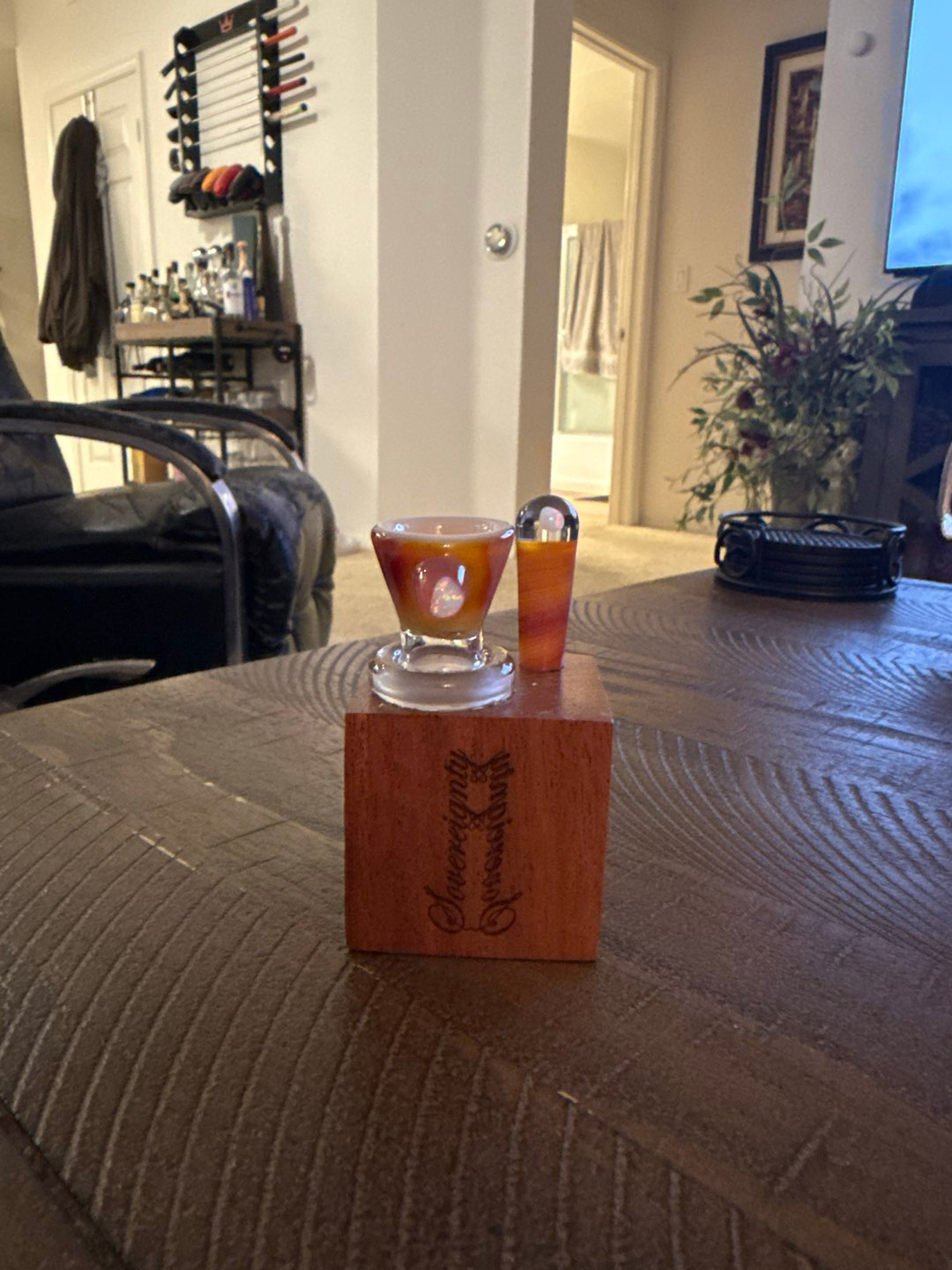 Sovereignty slide holder with slide and poker image 0