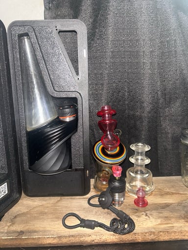 Preview pic of Puffco peak pro