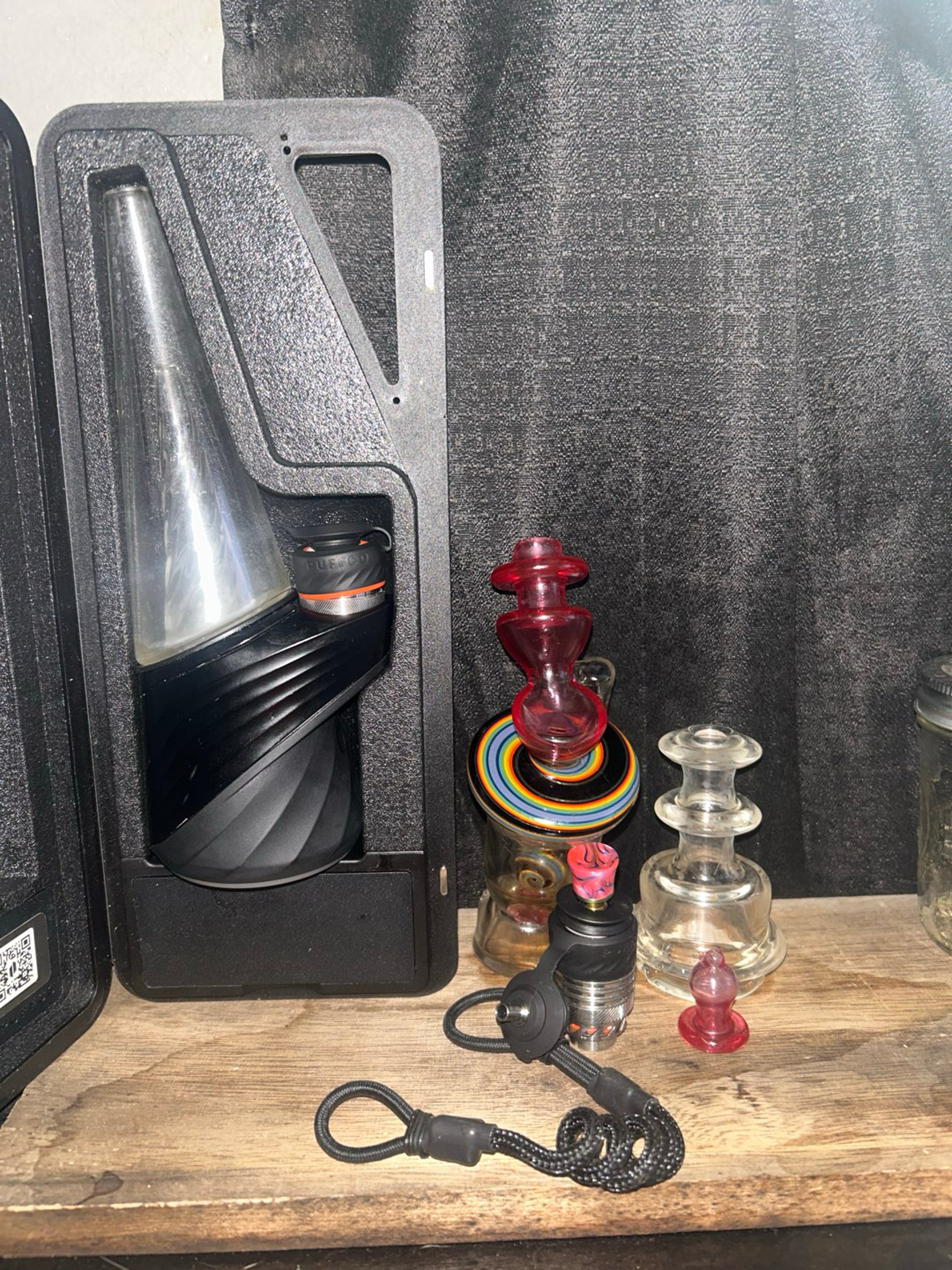 Preview pic of Puffco peak pro