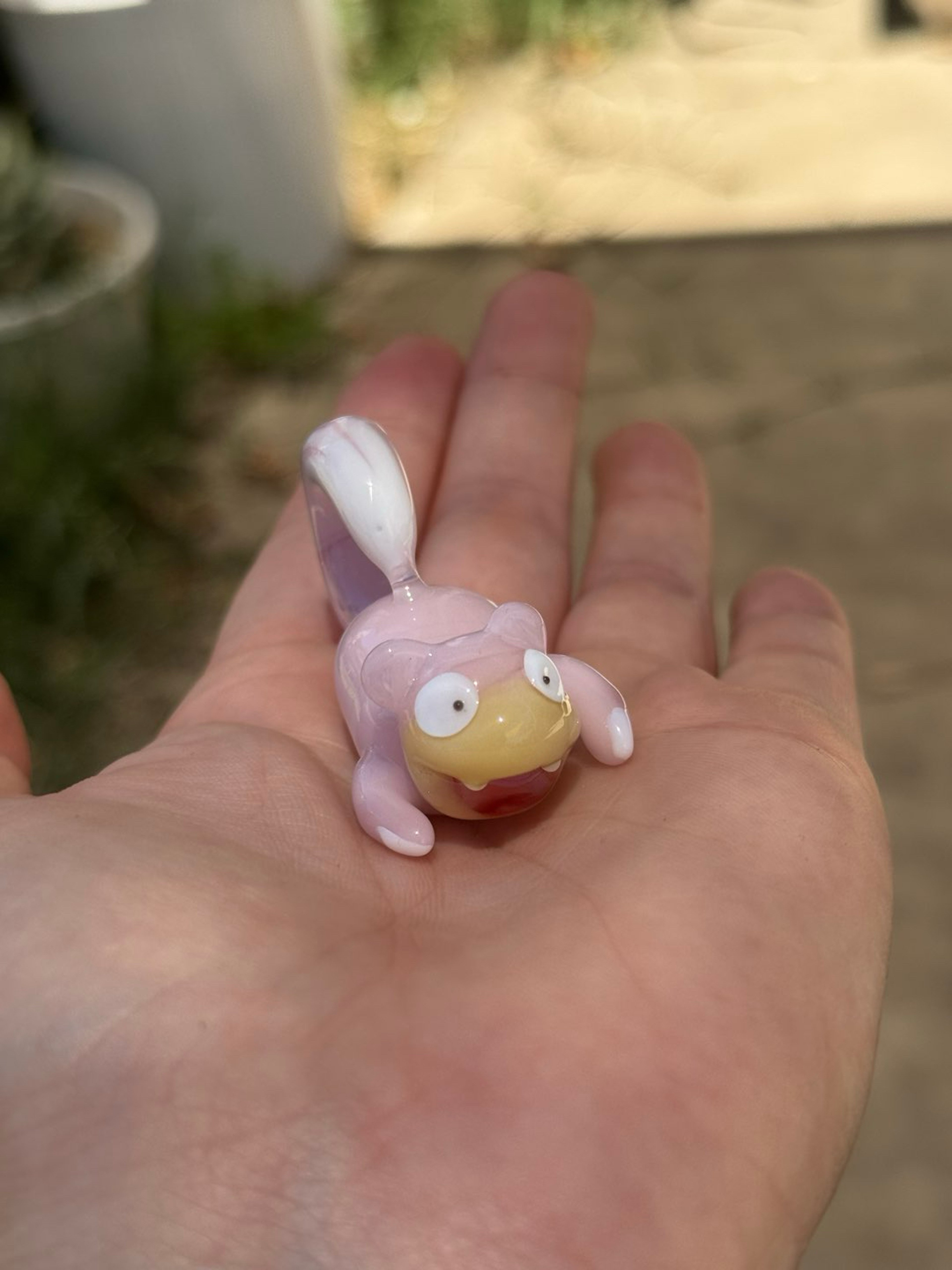 Preview pic of Slowpoke Pendant