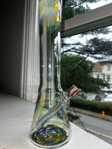 Preview pic of Glass Bong #5