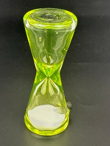 Preview pic of Rebelz Glass UV Hourglass Dab Timer