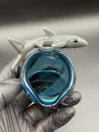 Preview pic of Shark ashtray