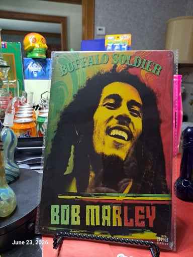 Preview pic of Decorative Stoner  Image Tin 8x12 Buffalo Soldier Marley