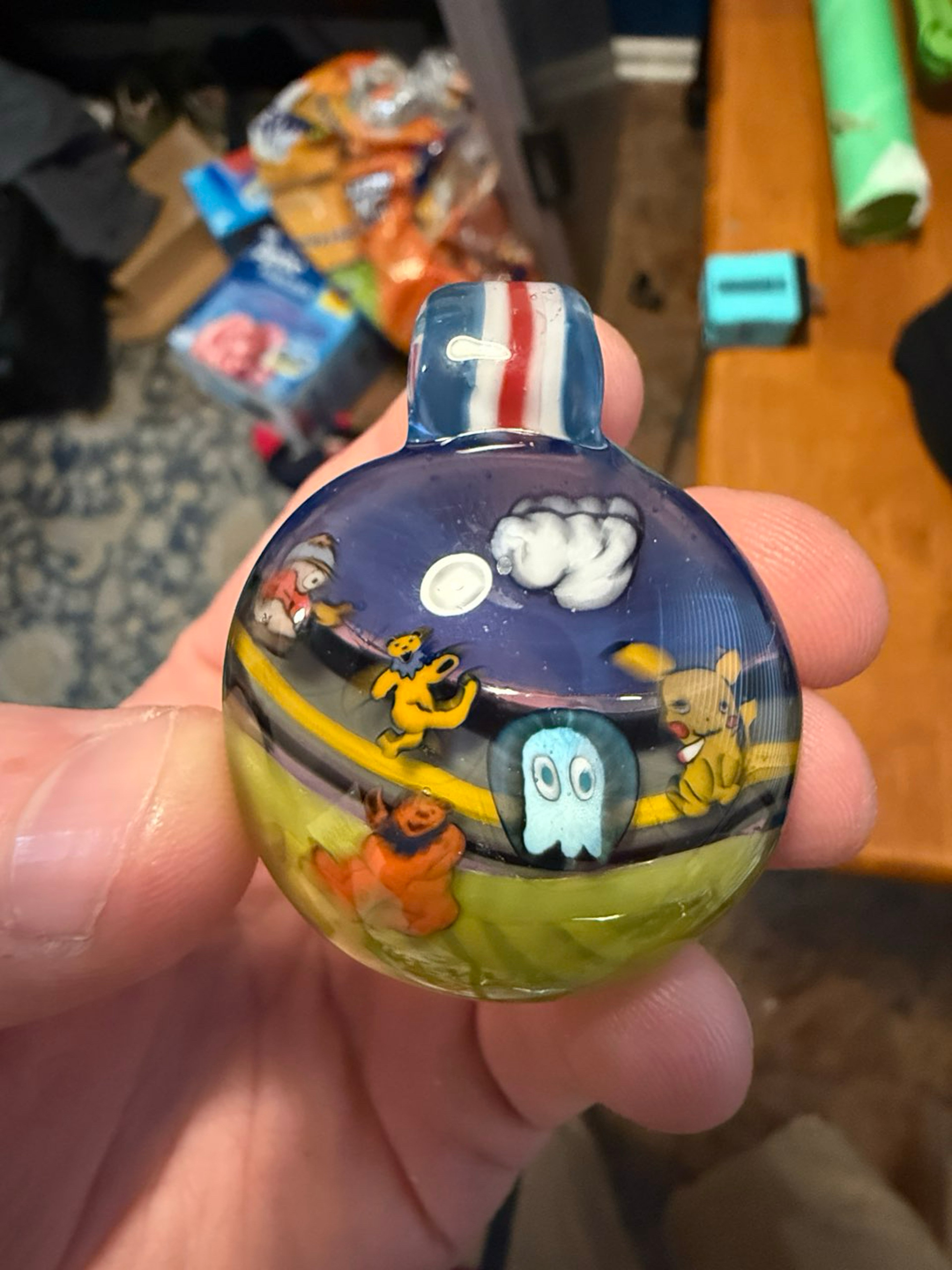 Preview pic of Goin Down The Road pendant by Hell Yeah glass