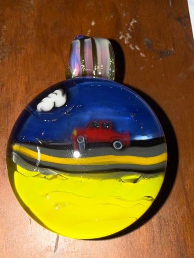 Preview pic of V1 “Goin Down the Road” pendant by Hell Yeah Glass