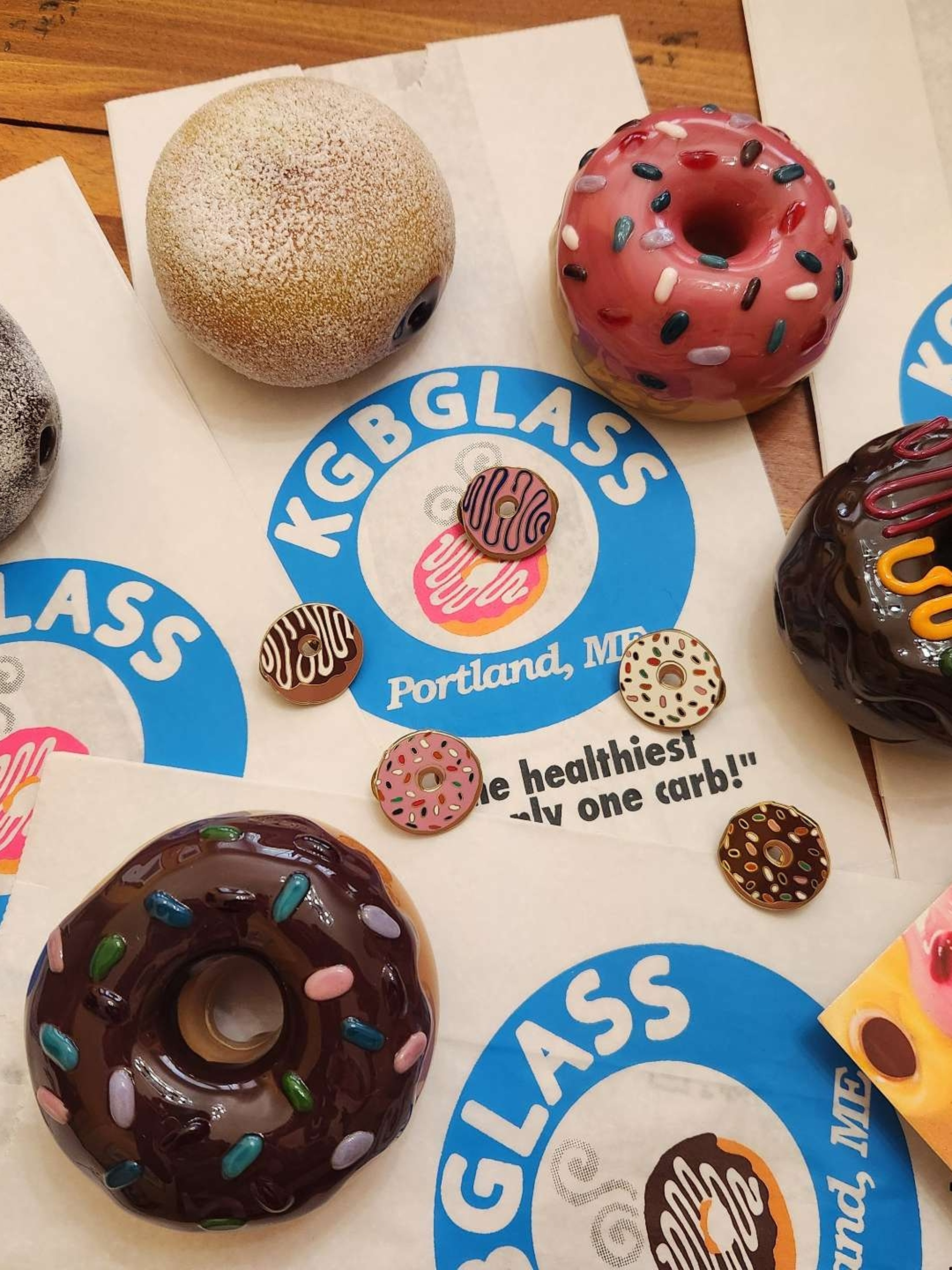 Preview pic of KGB glass Full Size Donut Dry 5 Pack with 🎒 and hat 📌 s