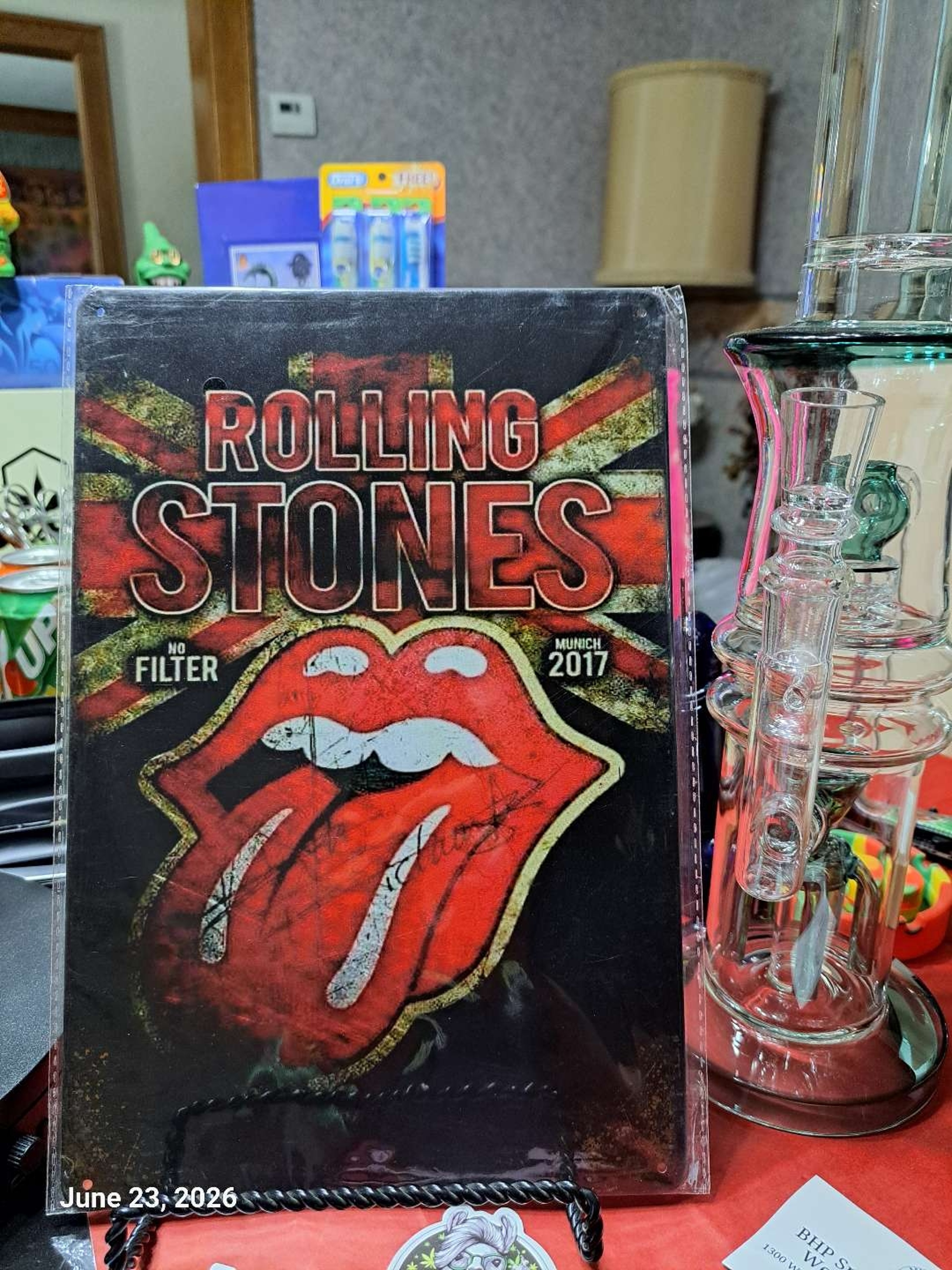 Preview pic of Decorative Stoner  Image Tin 8x12 Rolling Stones