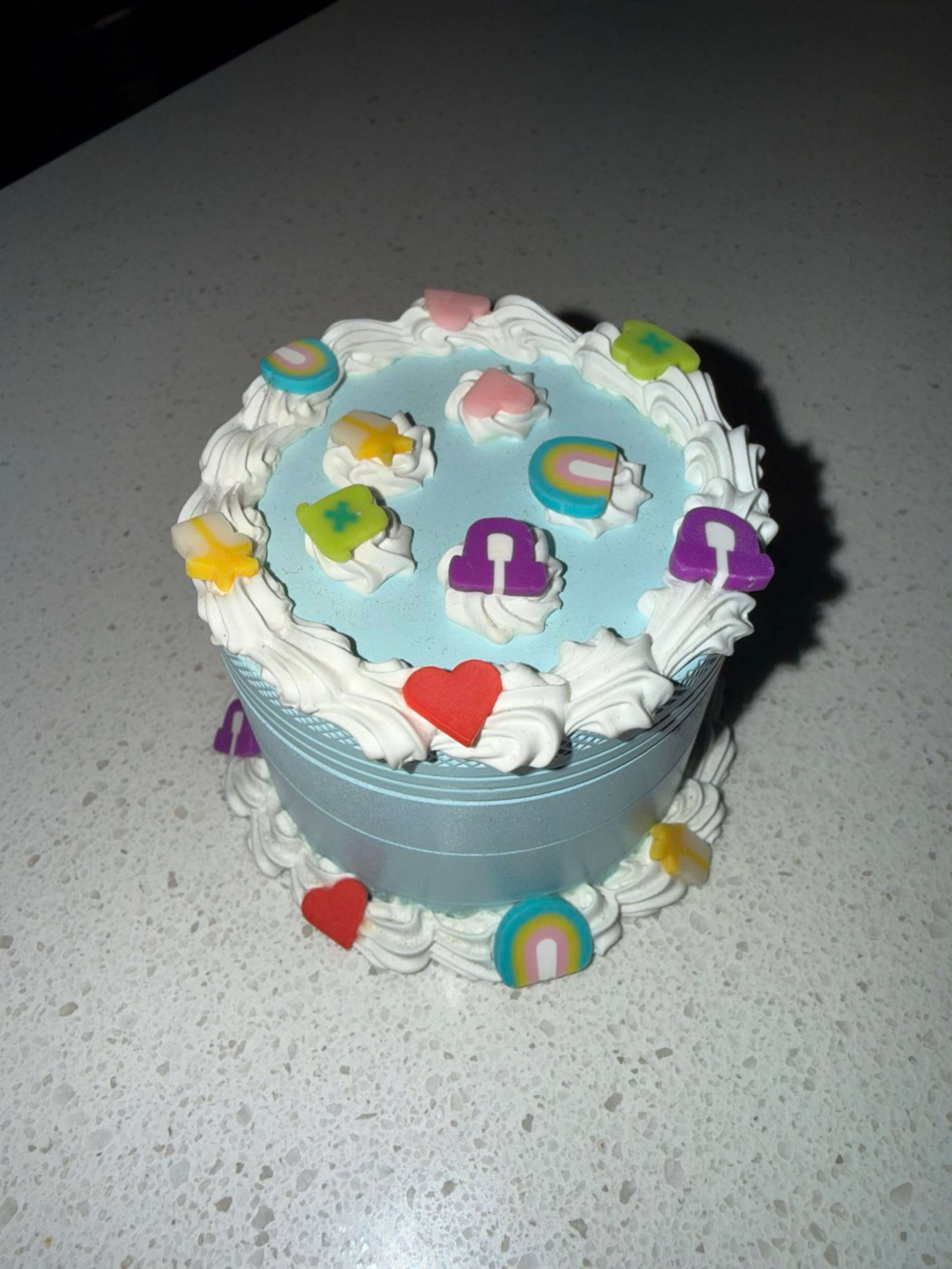 Preview pic of Cake grinder