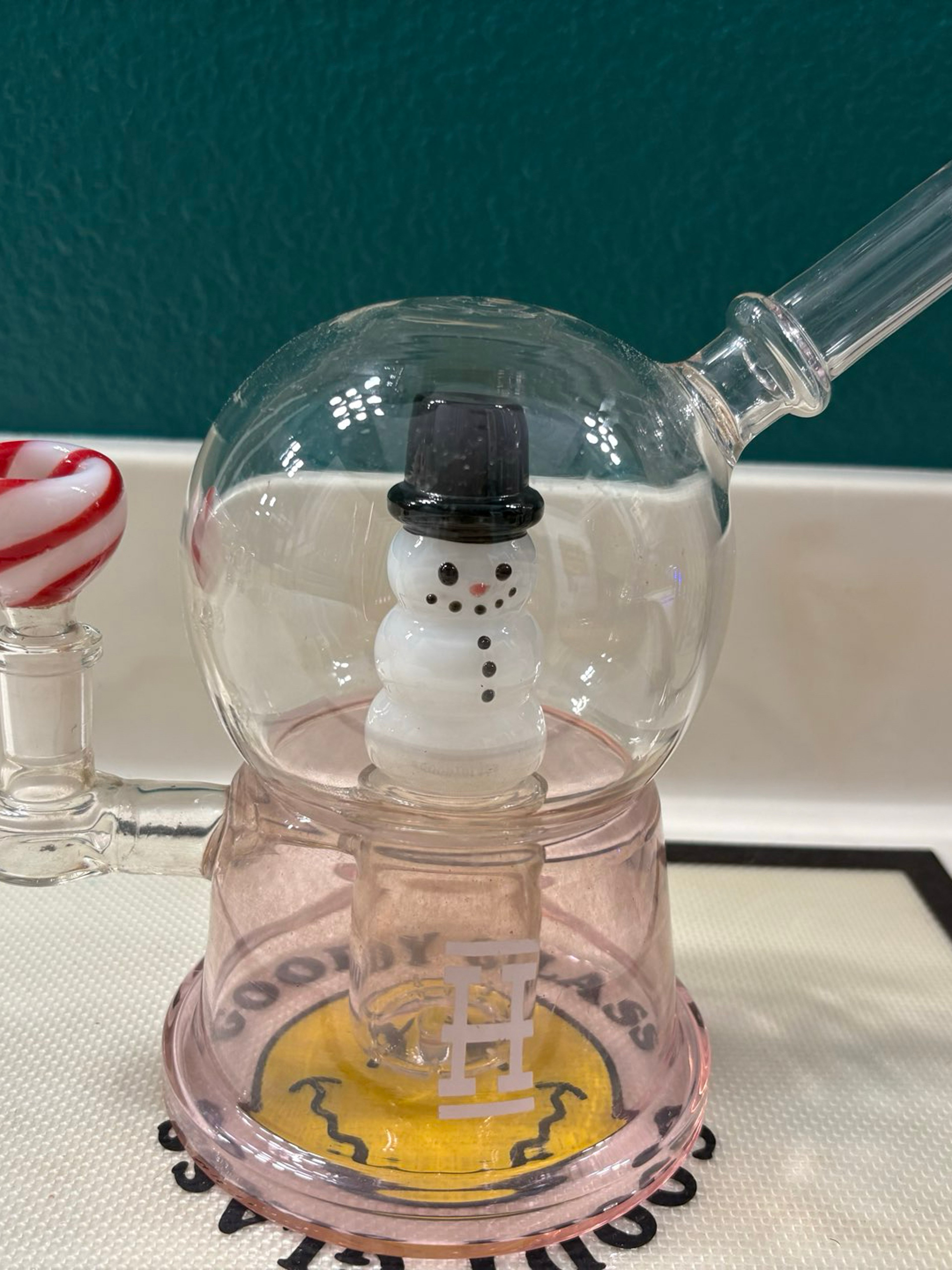 Hemper Snow Globe image 0