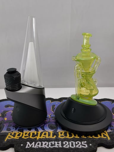 Preview pic of Peak pro & captncronic puffco piece
