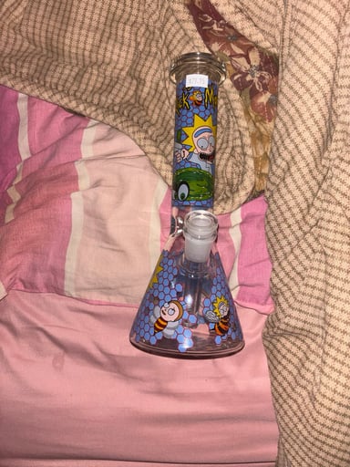 Preview pic of Glass bong brand new