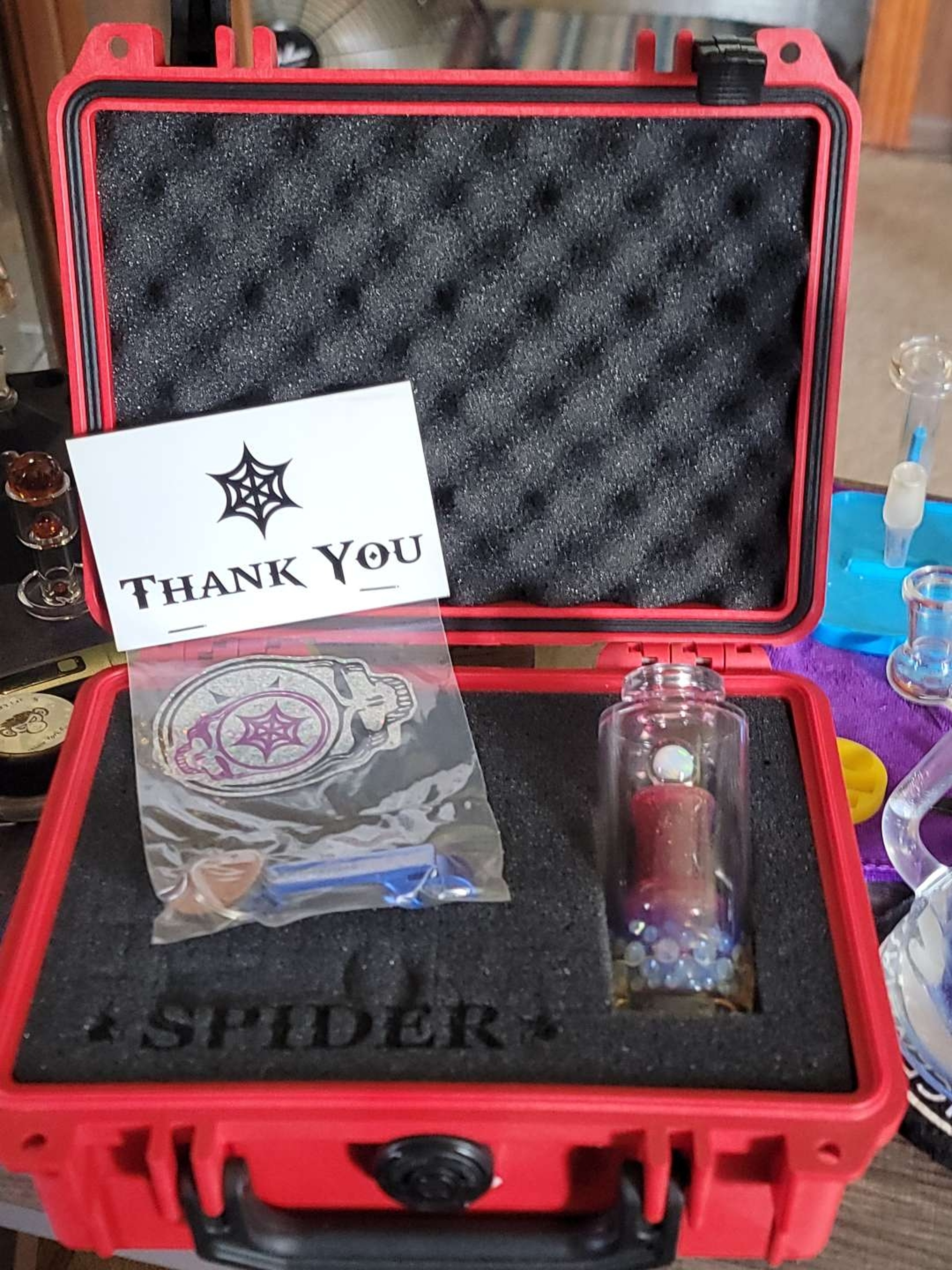 Preview pic of "SPIDER GLASS" Puffco Peak(pro) Glass Topper