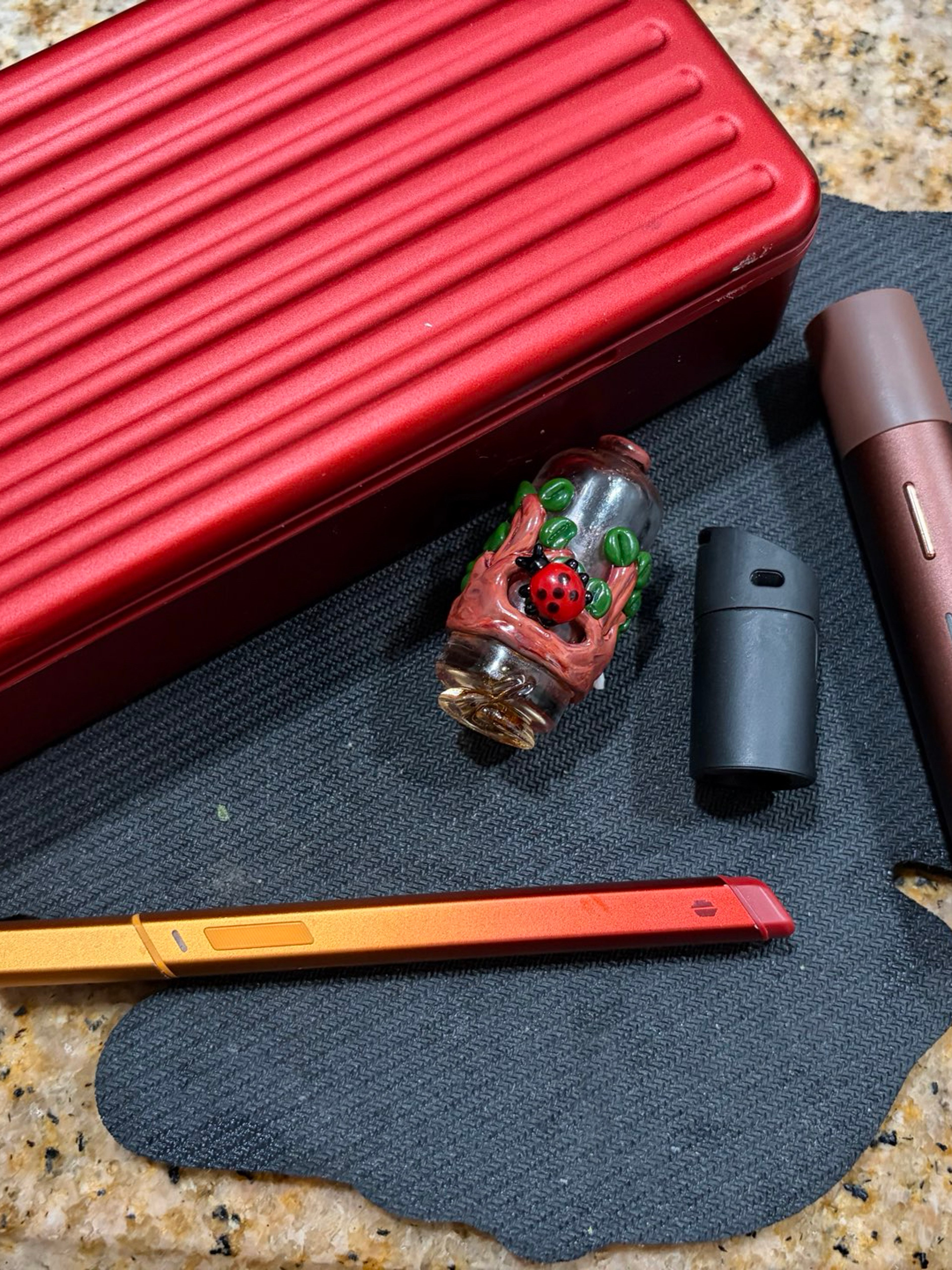 Preview pic of Pivot mocha with day break hot knife with glass top and case plus more