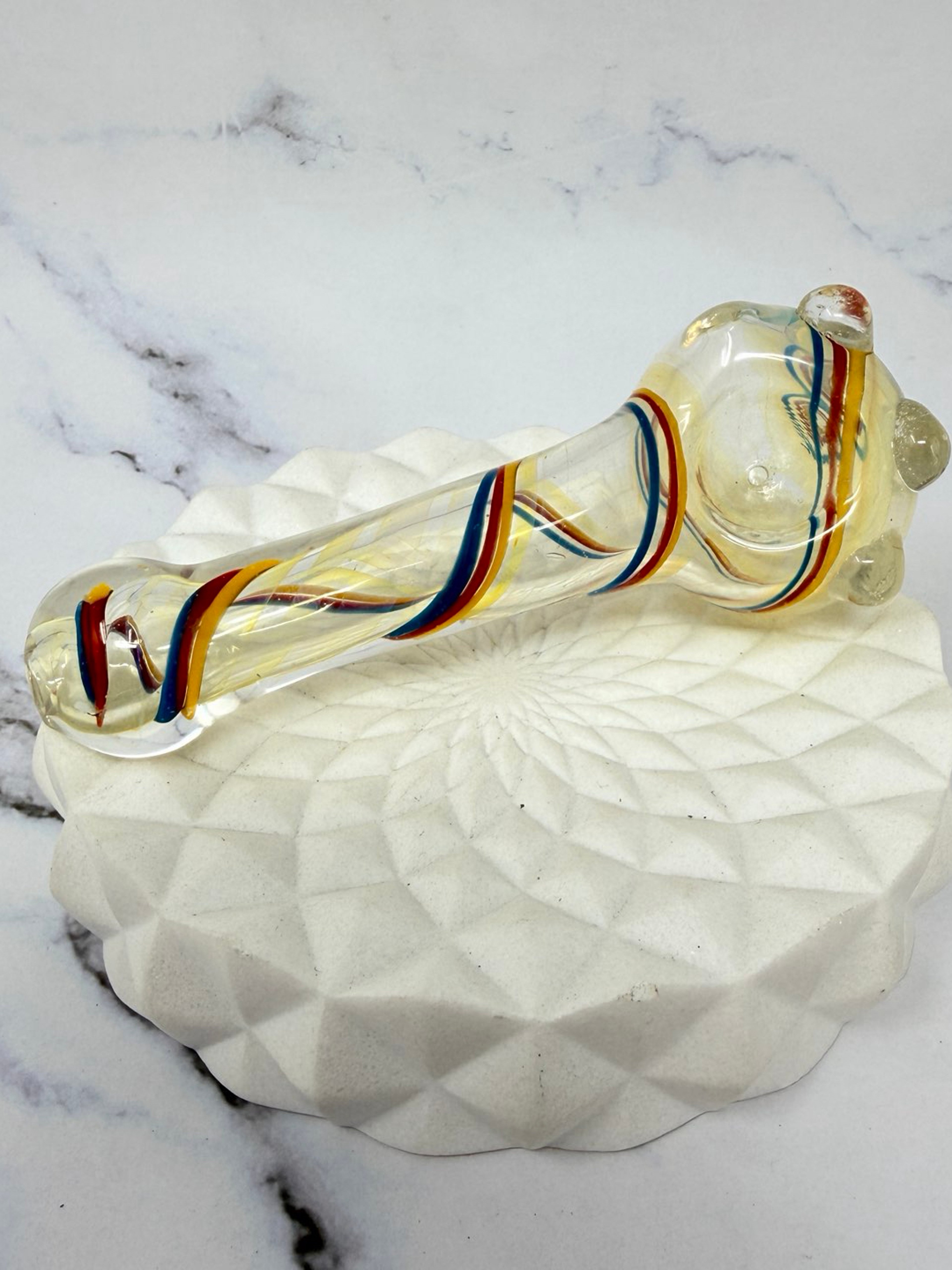 Preview pic of 4.5 inch Thick Rasta Color Changing Smoking Glass Pipe
