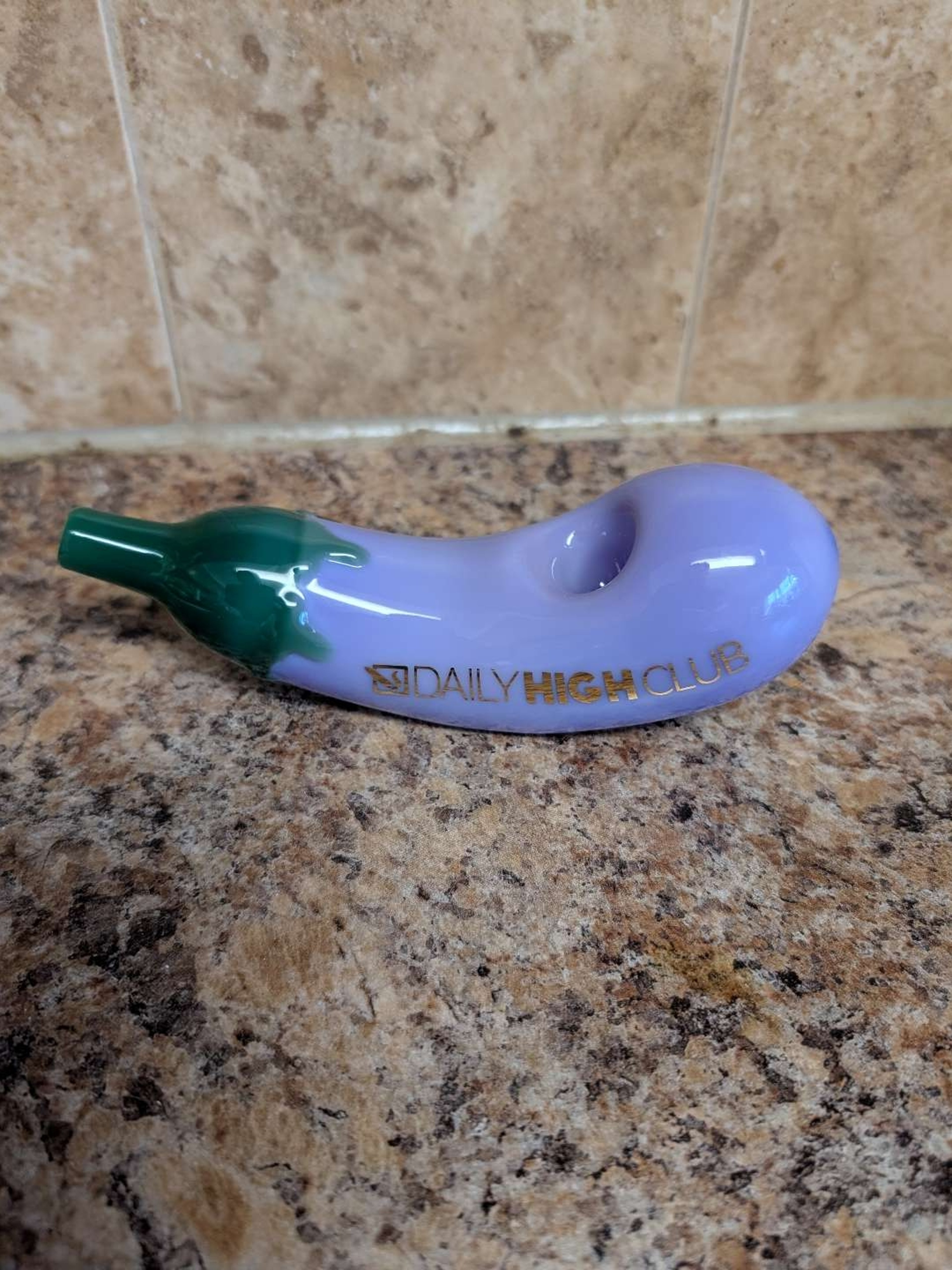 Preview pic of Daily High Club Eggplant Pipe