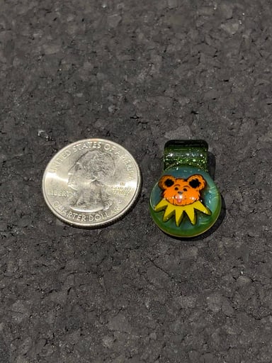Preview pic of Grateful Dead Dancing Bear Pendant
