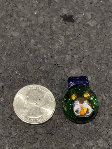 Preview pic of Kanye pendant