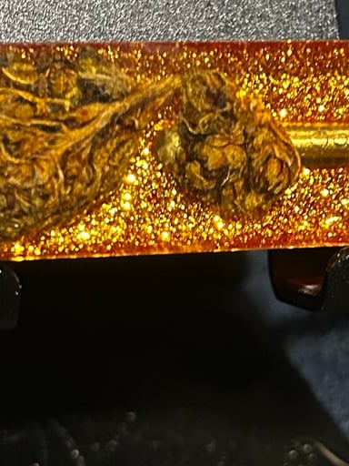 Preview pic of Handmade resin poured dab tool