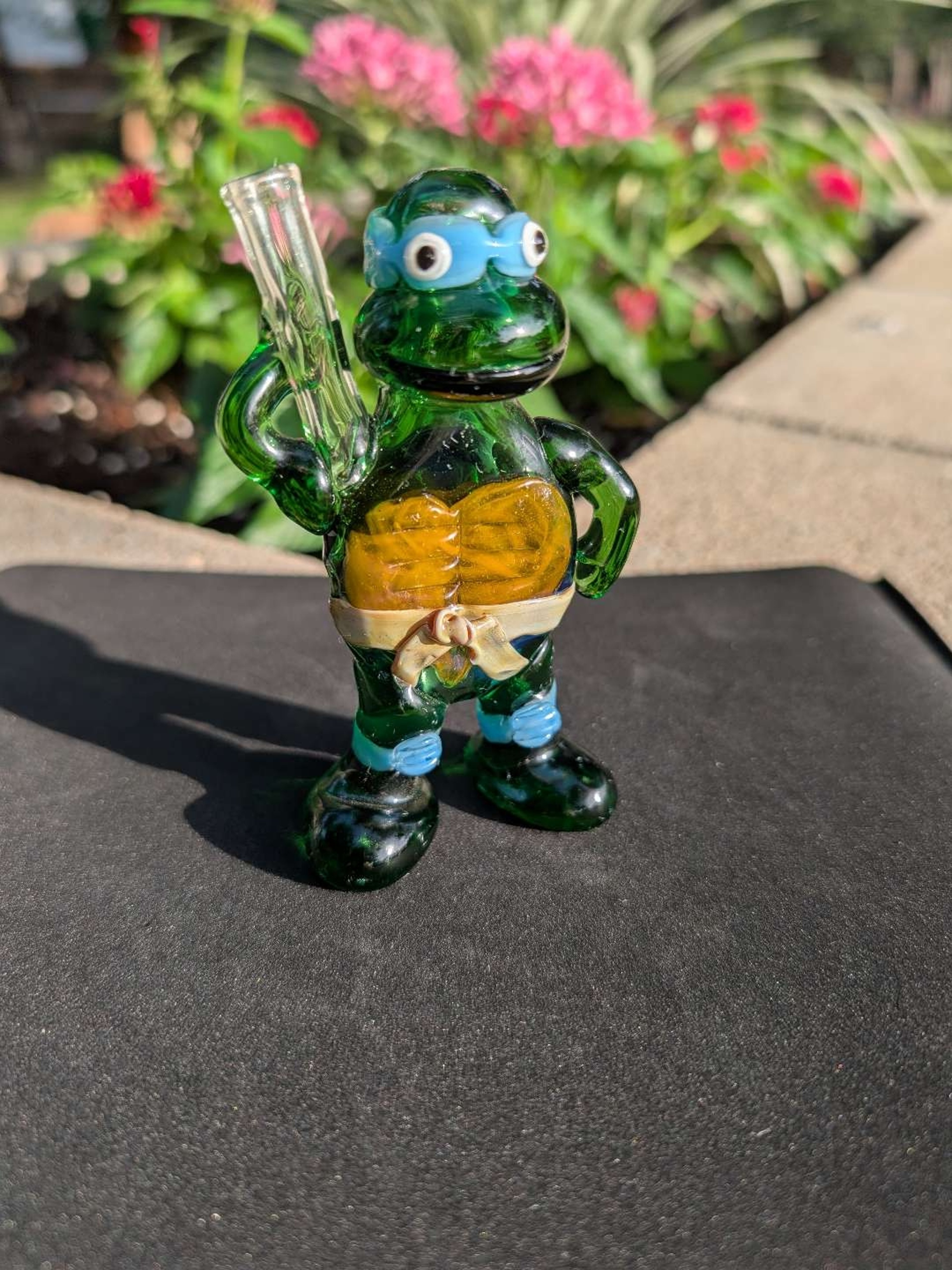 Preview pic of Heady Glass TMNT Leonardo Character Hand Pipe – Detailed Sculptural Linework & Clear Tube