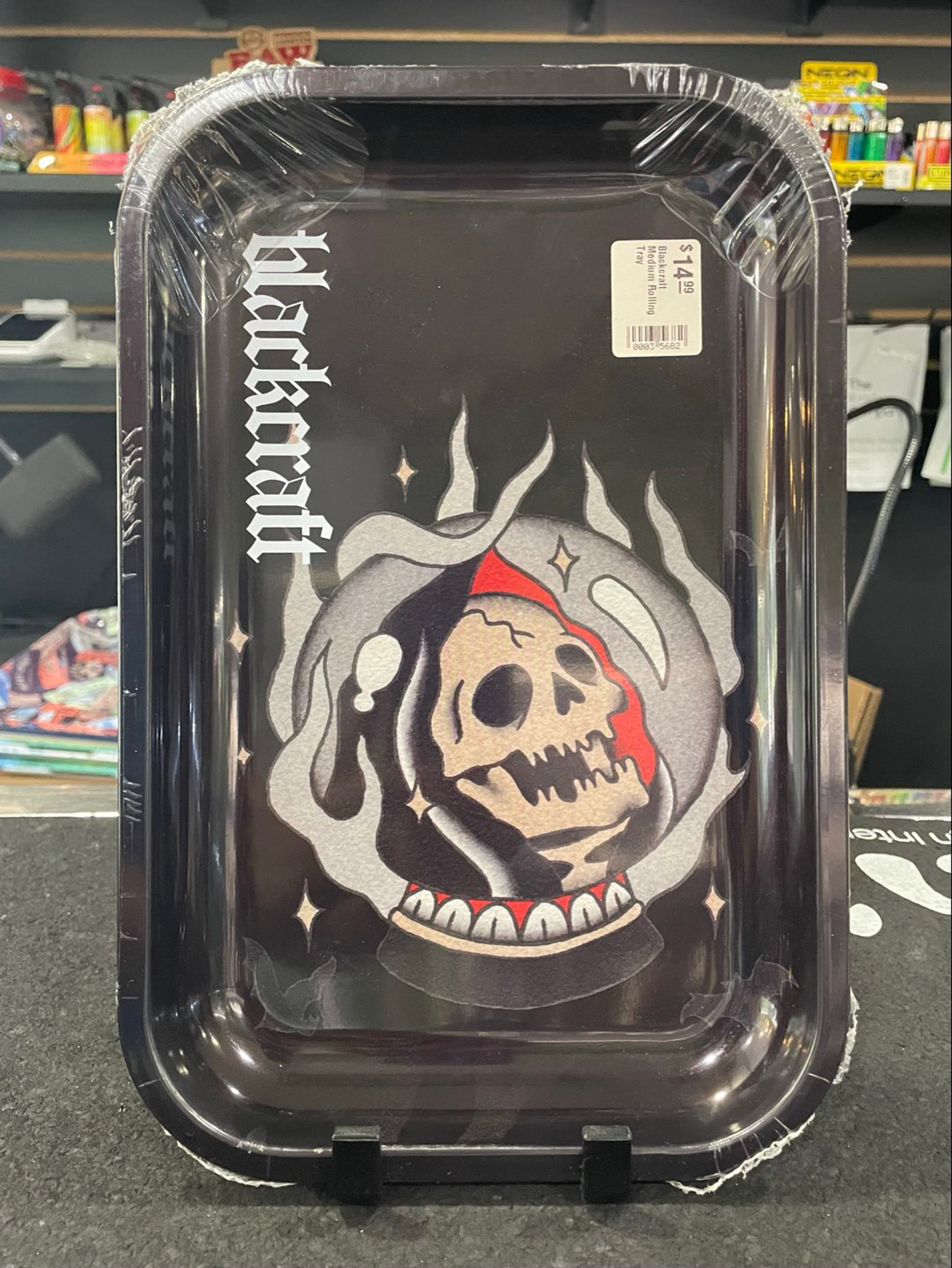 Preview pic of Medium Rolling Tray Blackcraft