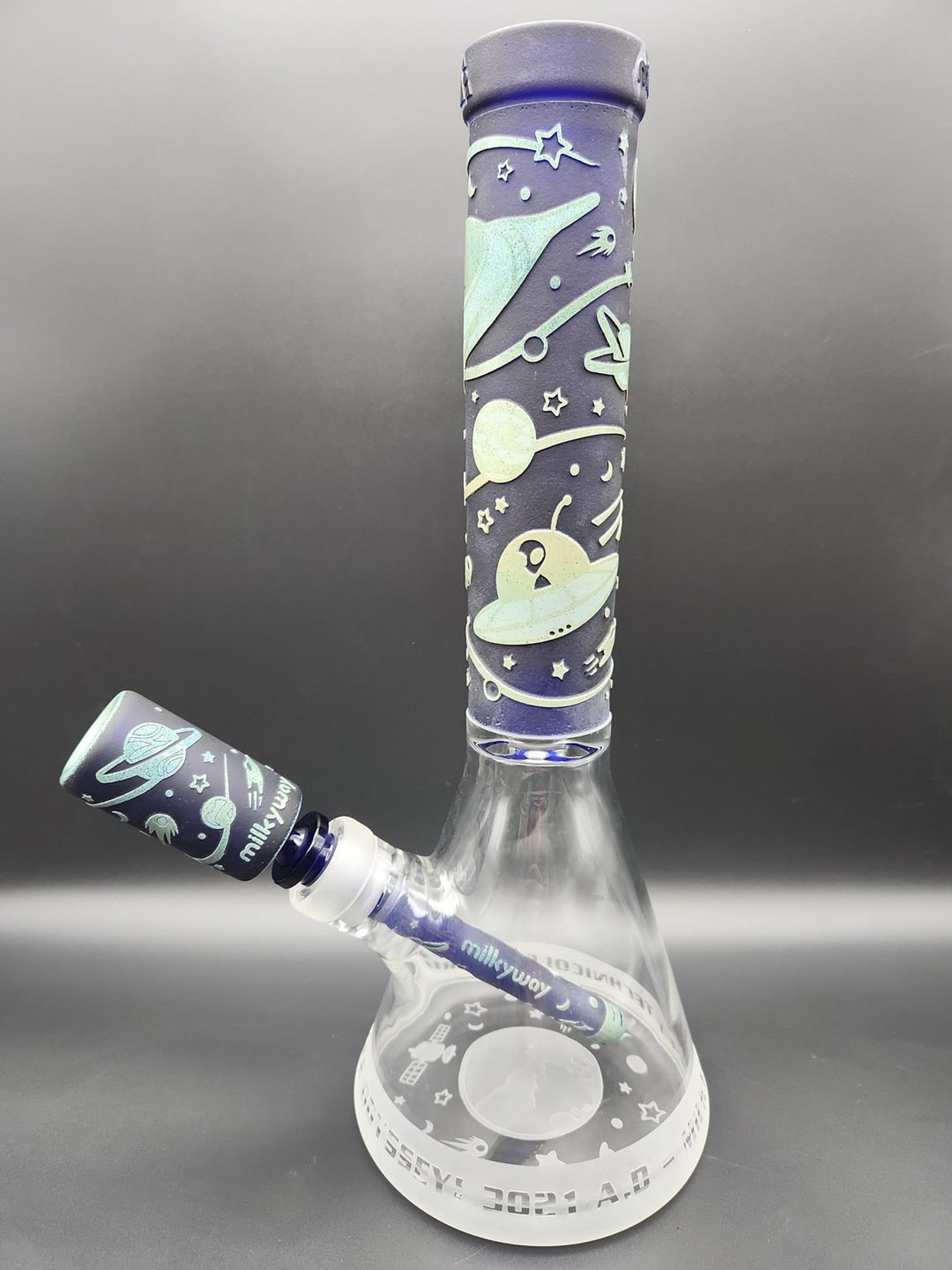 Preview pic of MILKYWAY GLASS "SPACE ODYSSEY" IN COLOR 14" BEAKER