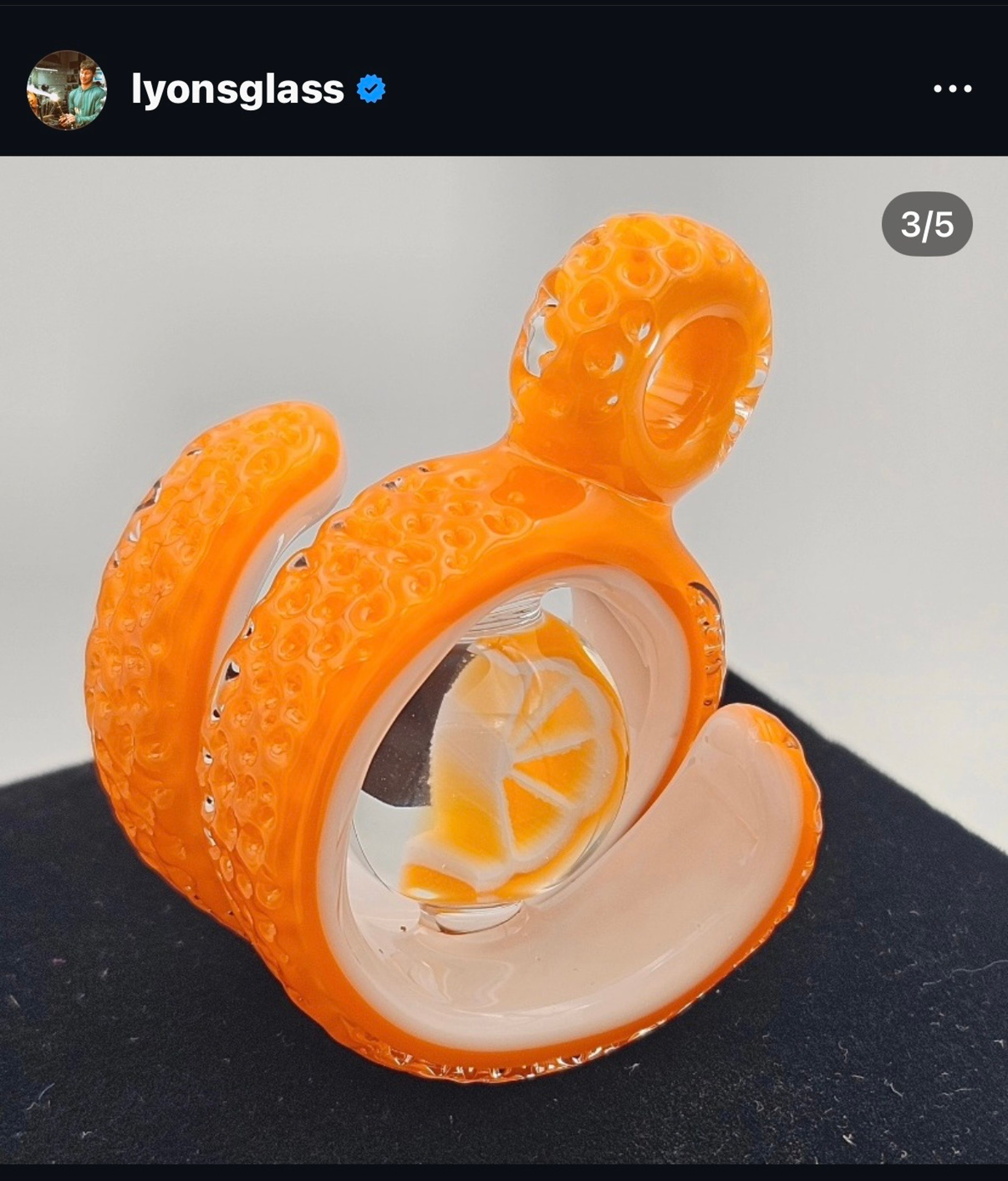Preview pic of Lyons Orange Garnish Ornament/Pendant