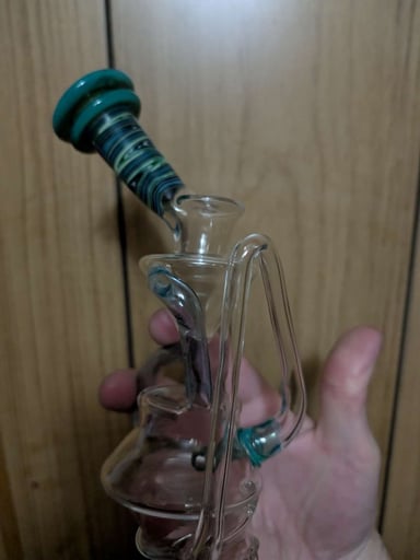 Preview pic of Puffco water top recycler