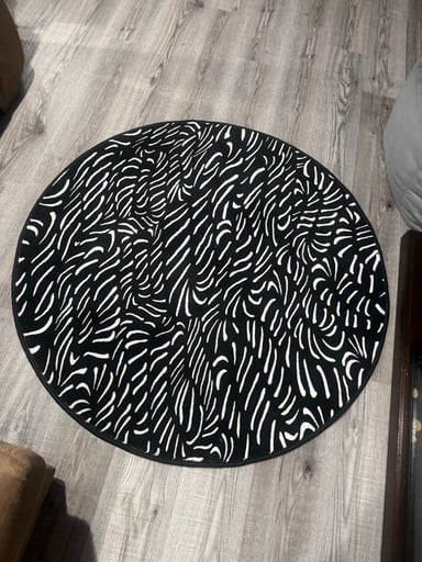 Preview pic of Mike Raman parkinglot collective rug