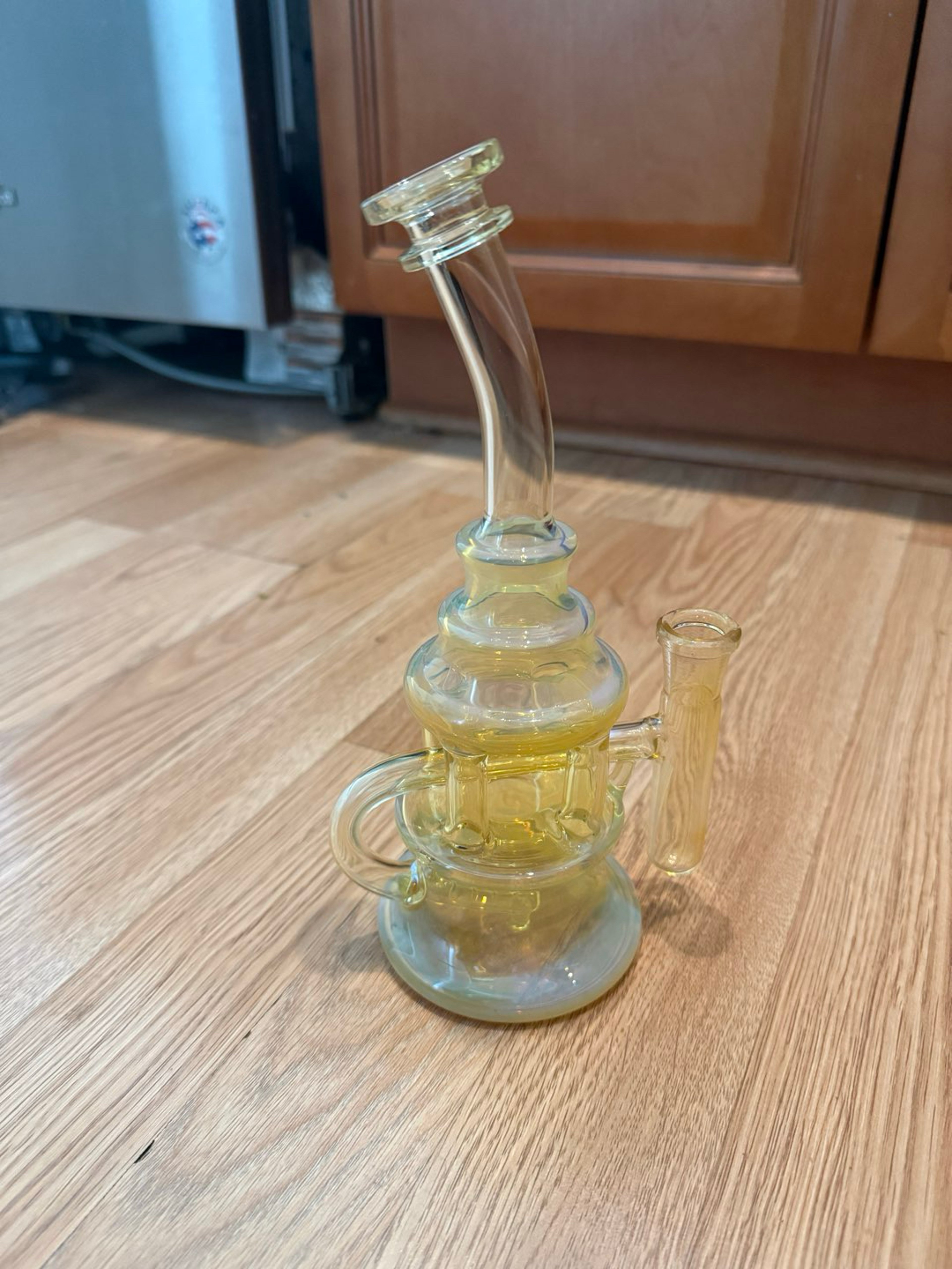Preview pic of Silver fumed scientific oil dab rig