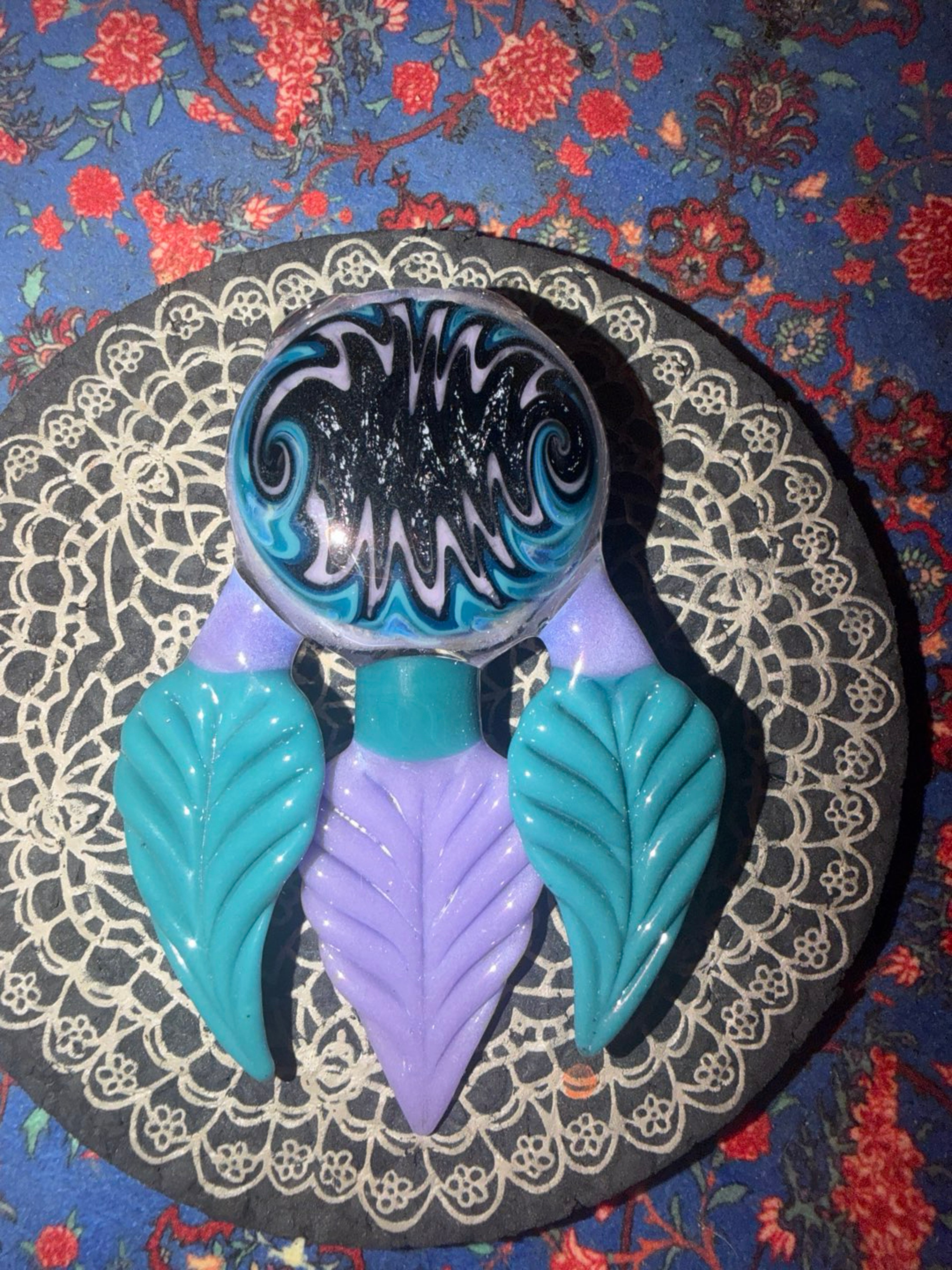 Preview pic of Grade A glassworx wigwag pendant