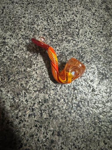 Preview pic of Aleycatglass dry pipe 2017