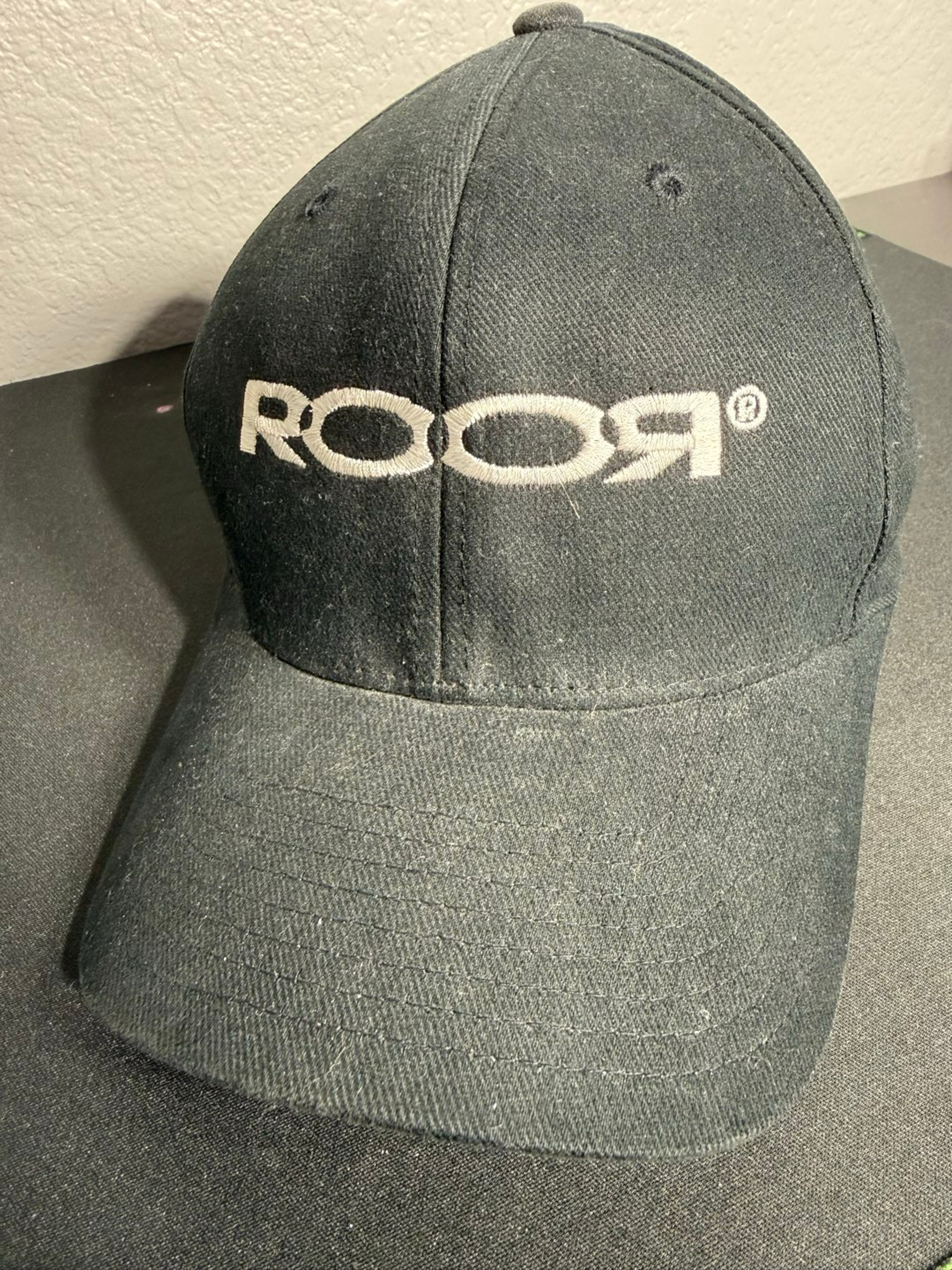 Roor fitted cap image 0