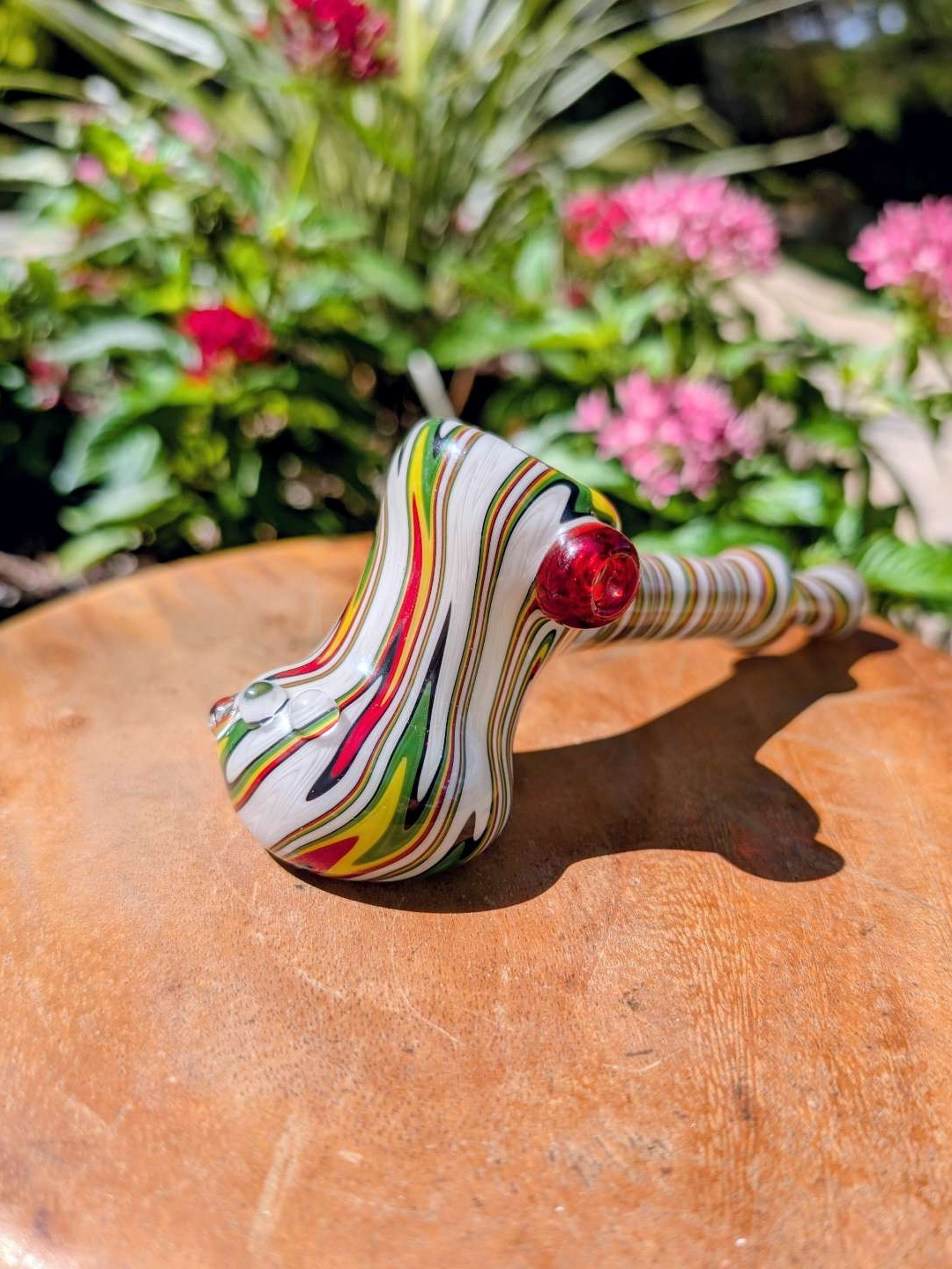 Preview pic of Handmade Wig-Wag Glass Hammer Bubbler Pipe