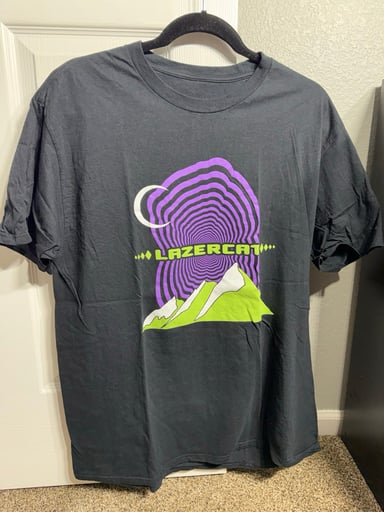 Preview pic of 2 lazercat t shirts size L