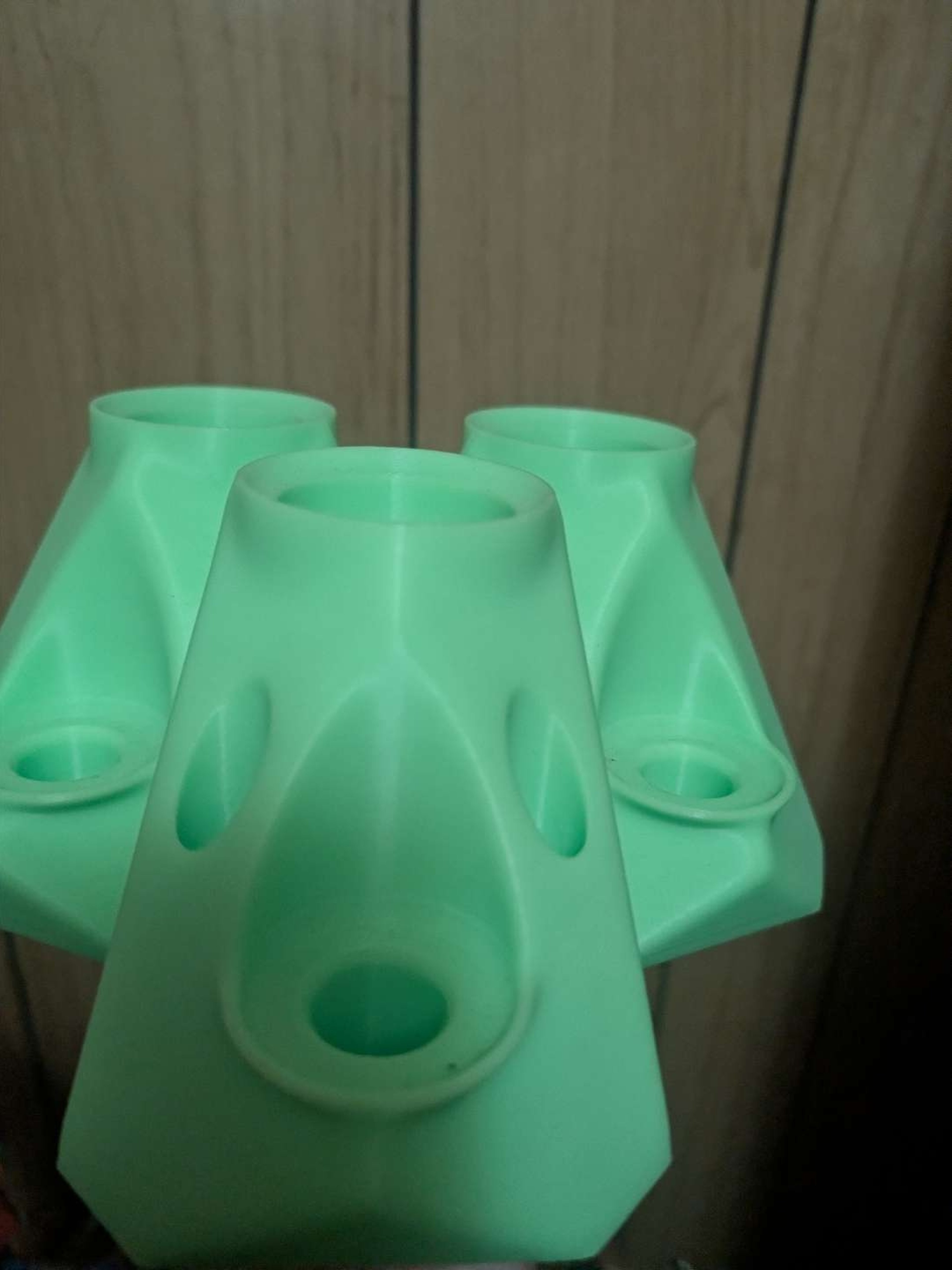 Preview pic of Glass display/holder for Dr dabber switch 2 glass