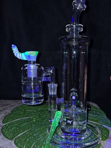 Preview pic of Skyglassinc Eclipse + fluidglass dry-catcher+ Case