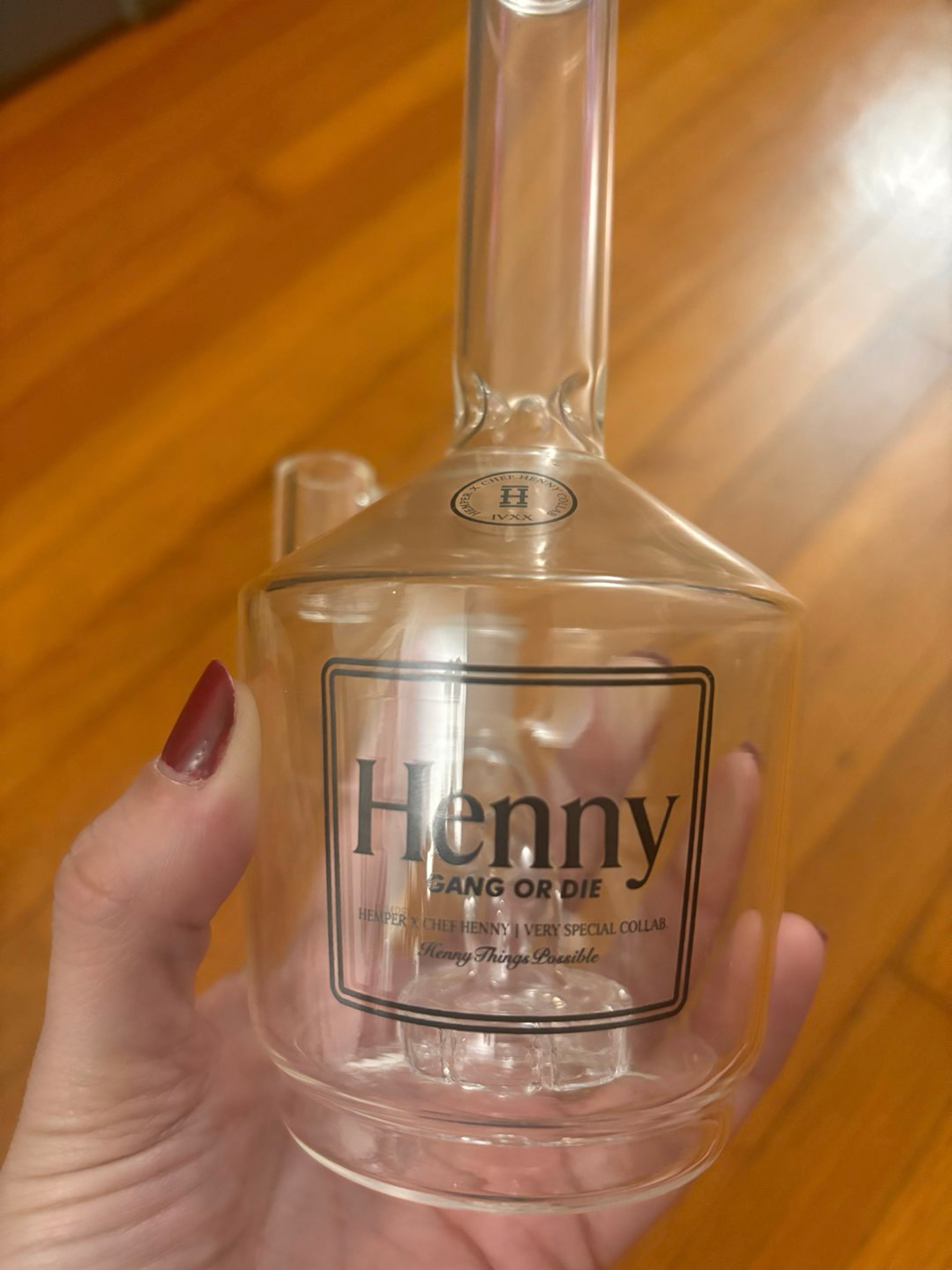 Preview pic of Hemper Henny Gang water Bubbler w/ bowl, banger, and carb cap